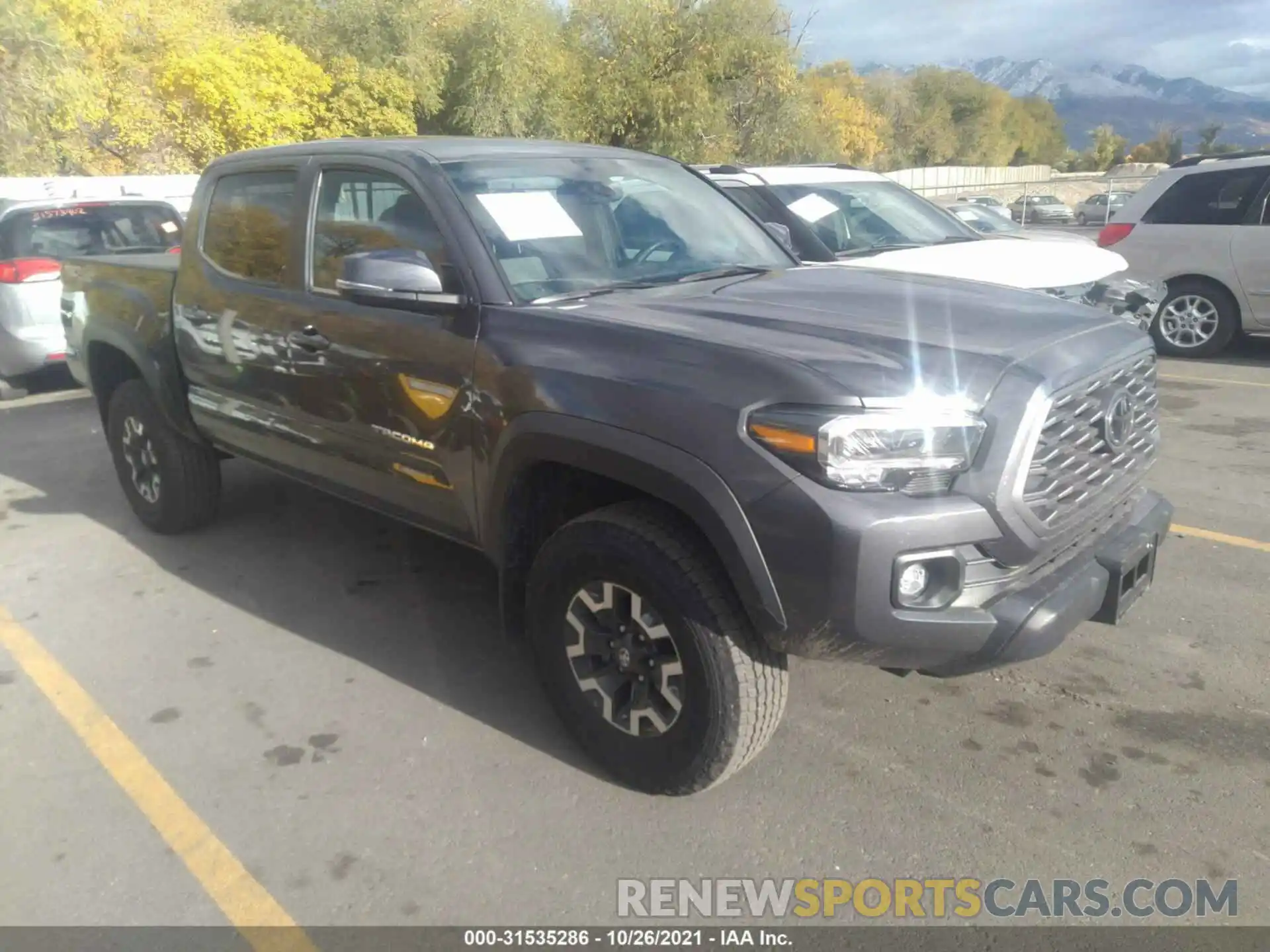 1 Photograph of a damaged car 3TMCZ5AN4LM354034 TOYOTA TACOMA 4WD 2020