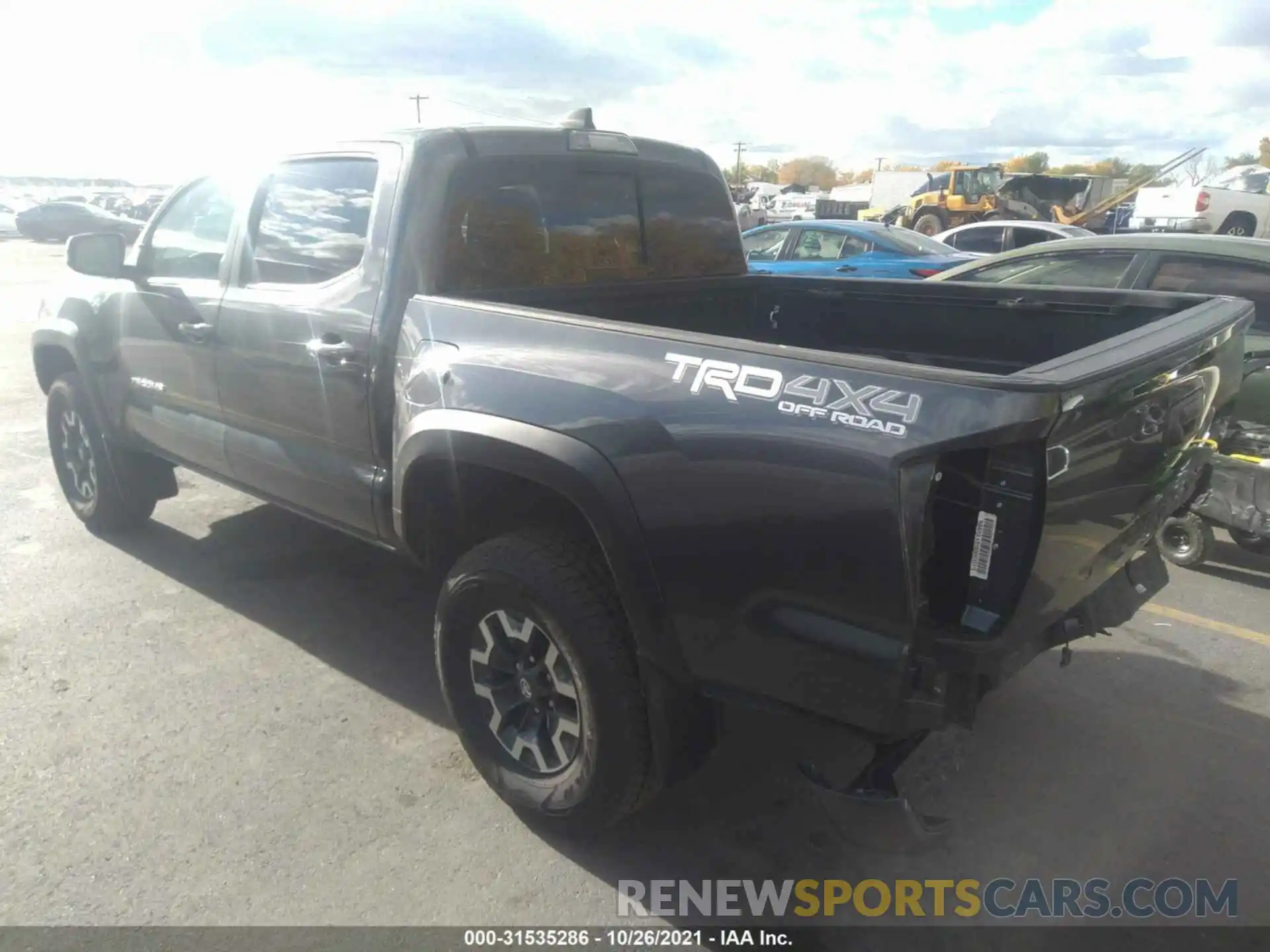 3 Photograph of a damaged car 3TMCZ5AN4LM354034 TOYOTA TACOMA 4WD 2020