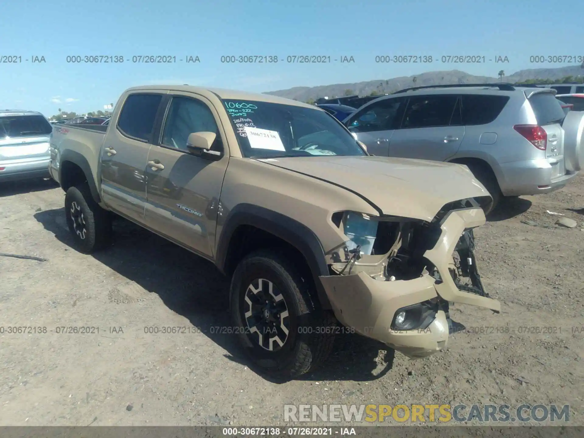 1 Photograph of a damaged car 3TMCZ5AN4LM359041 TOYOTA TACOMA 4WD 2020