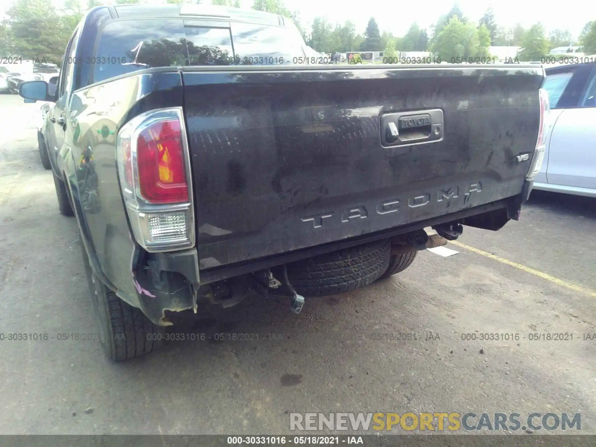 6 Photograph of a damaged car 3TMCZ5AN4LM363171 TOYOTA TACOMA 4WD 2020