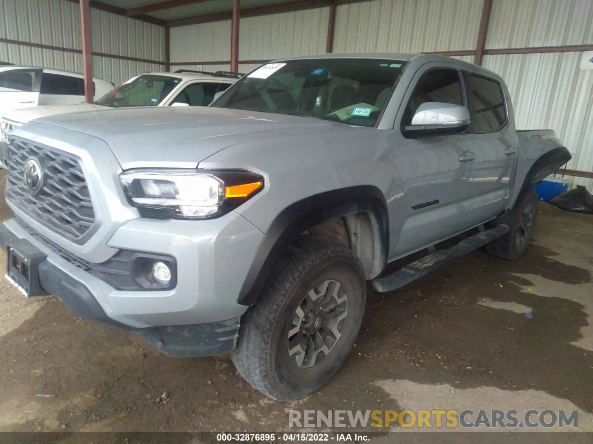 2 Photograph of a damaged car 3TMCZ5AN4LM367303 TOYOTA TACOMA 4WD 2020