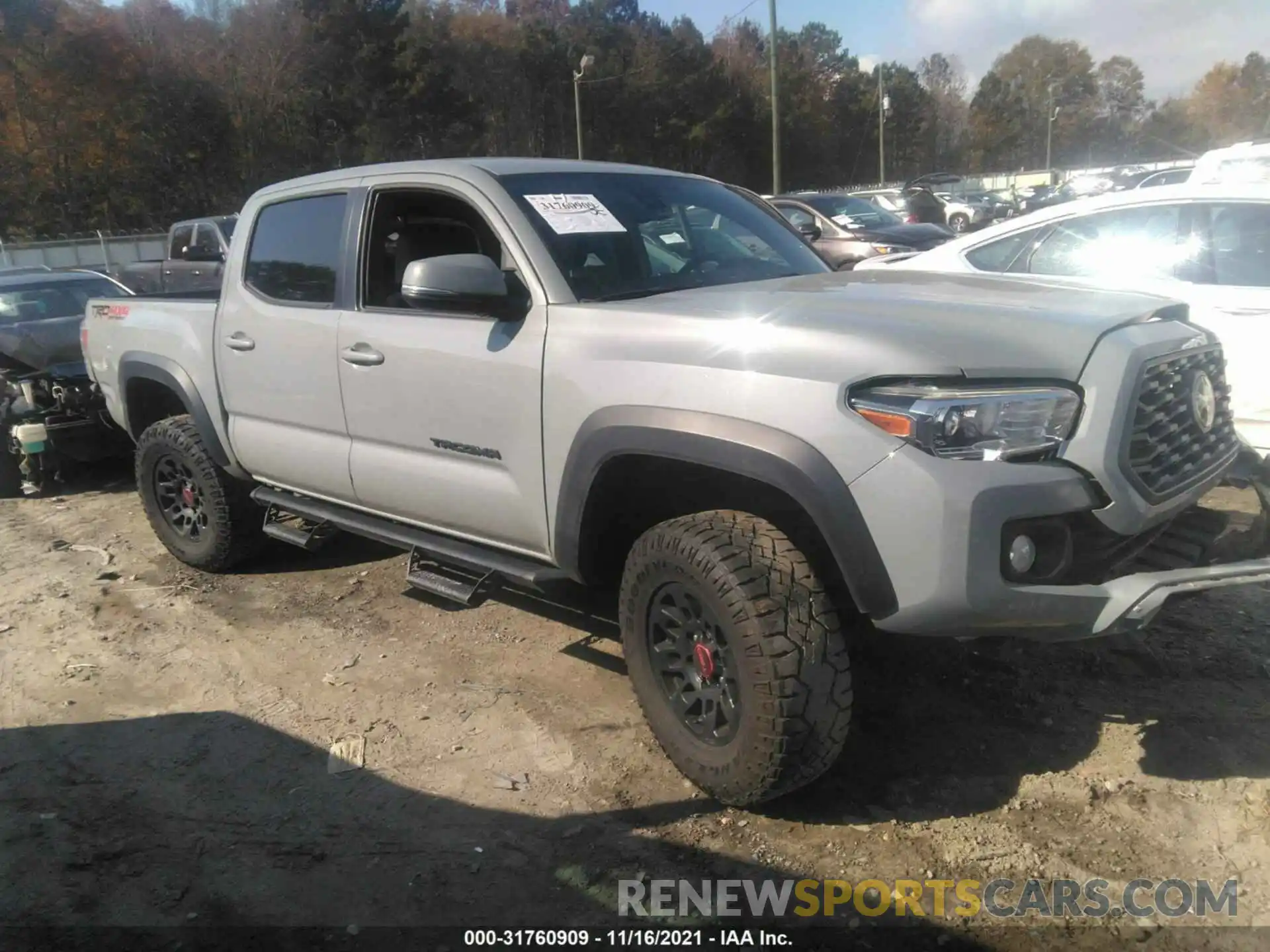 1 Photograph of a damaged car 3TMCZ5AN5LM291607 TOYOTA TACOMA 4WD 2020