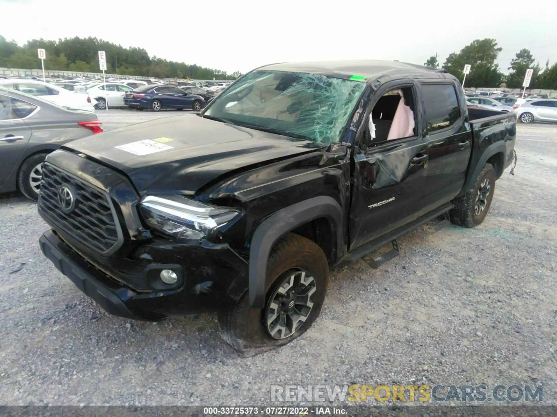 2 Photograph of a damaged car 3TMCZ5AN5LM295270 TOYOTA TACOMA 4WD 2020