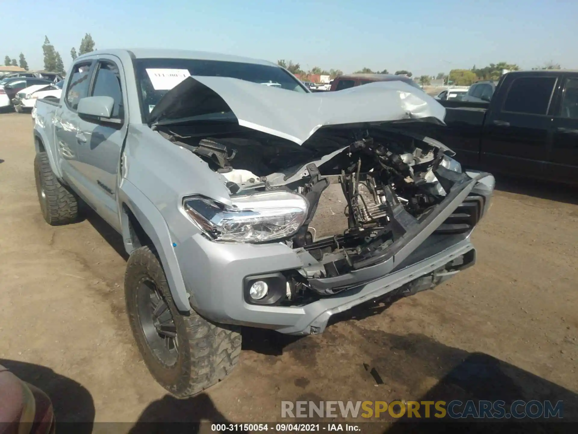 6 Фотография поврежденного автомобиля 3TMCZ5AN5LM305070 TOYOTA TACOMA 4WD 2020