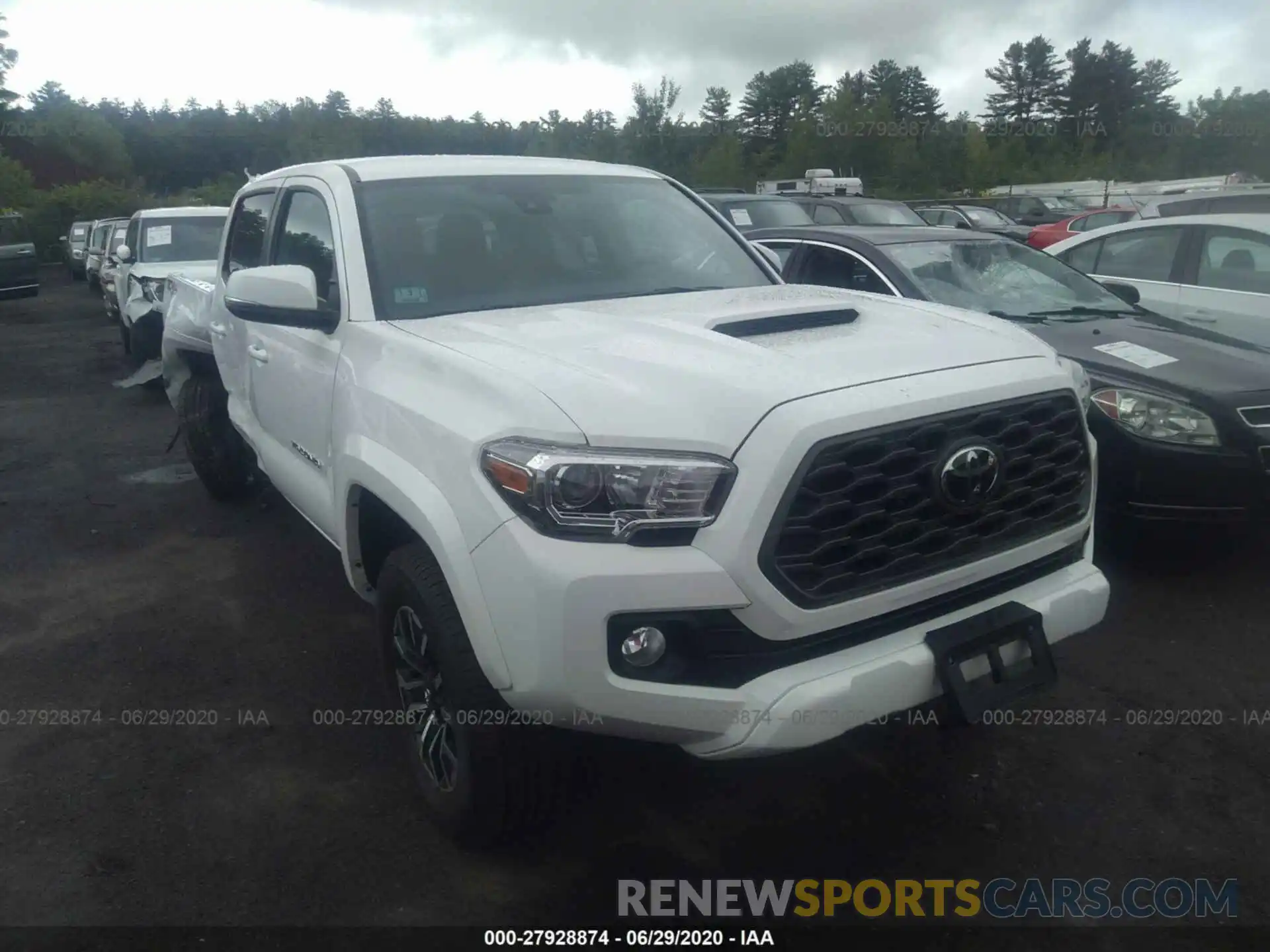 1 Photograph of a damaged car 3TMCZ5AN5LM312679 TOYOTA TACOMA 4WD 2020