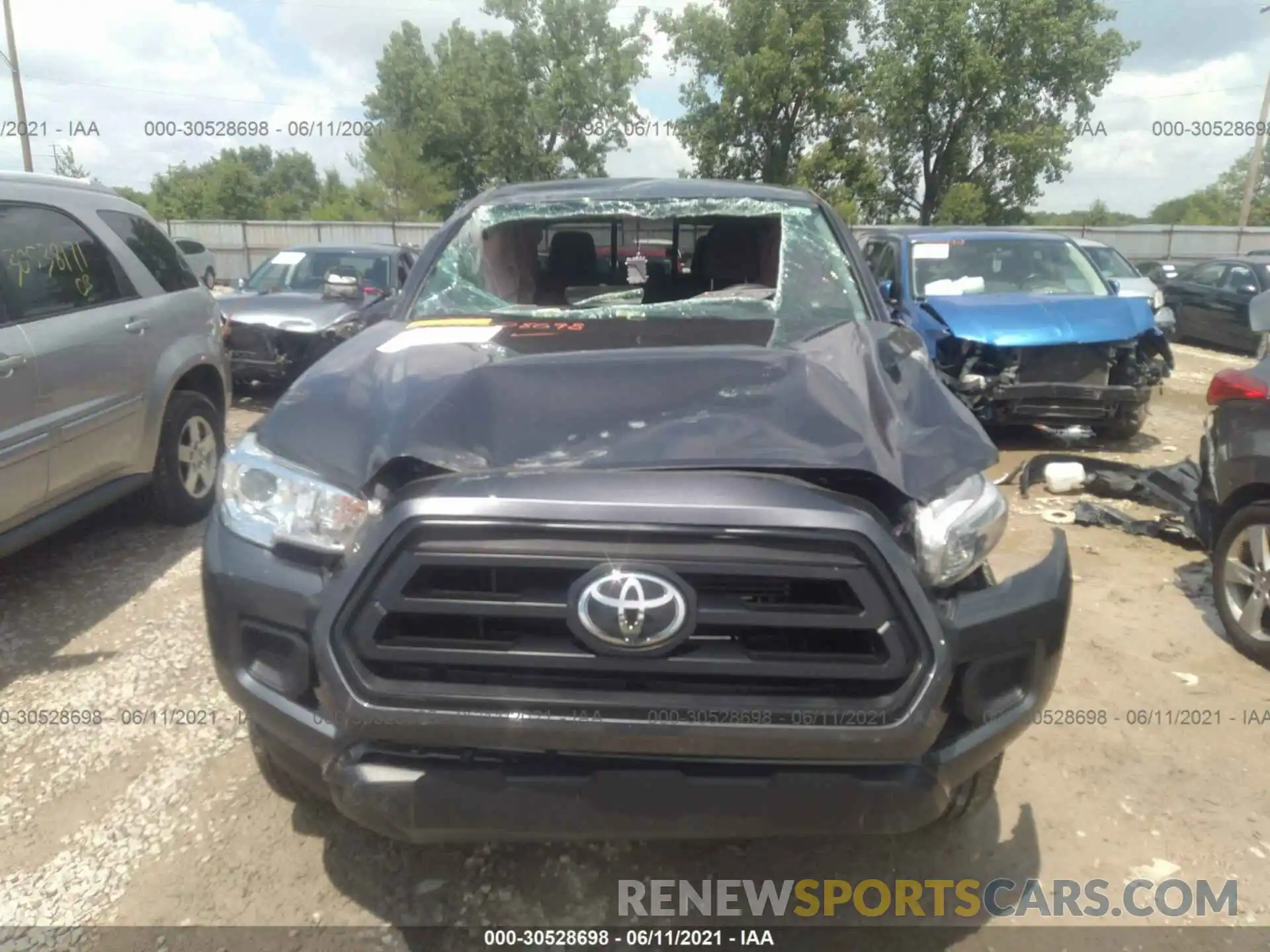 6 Photograph of a damaged car 3TMCZ5AN5LM313539 TOYOTA TACOMA 4WD 2020