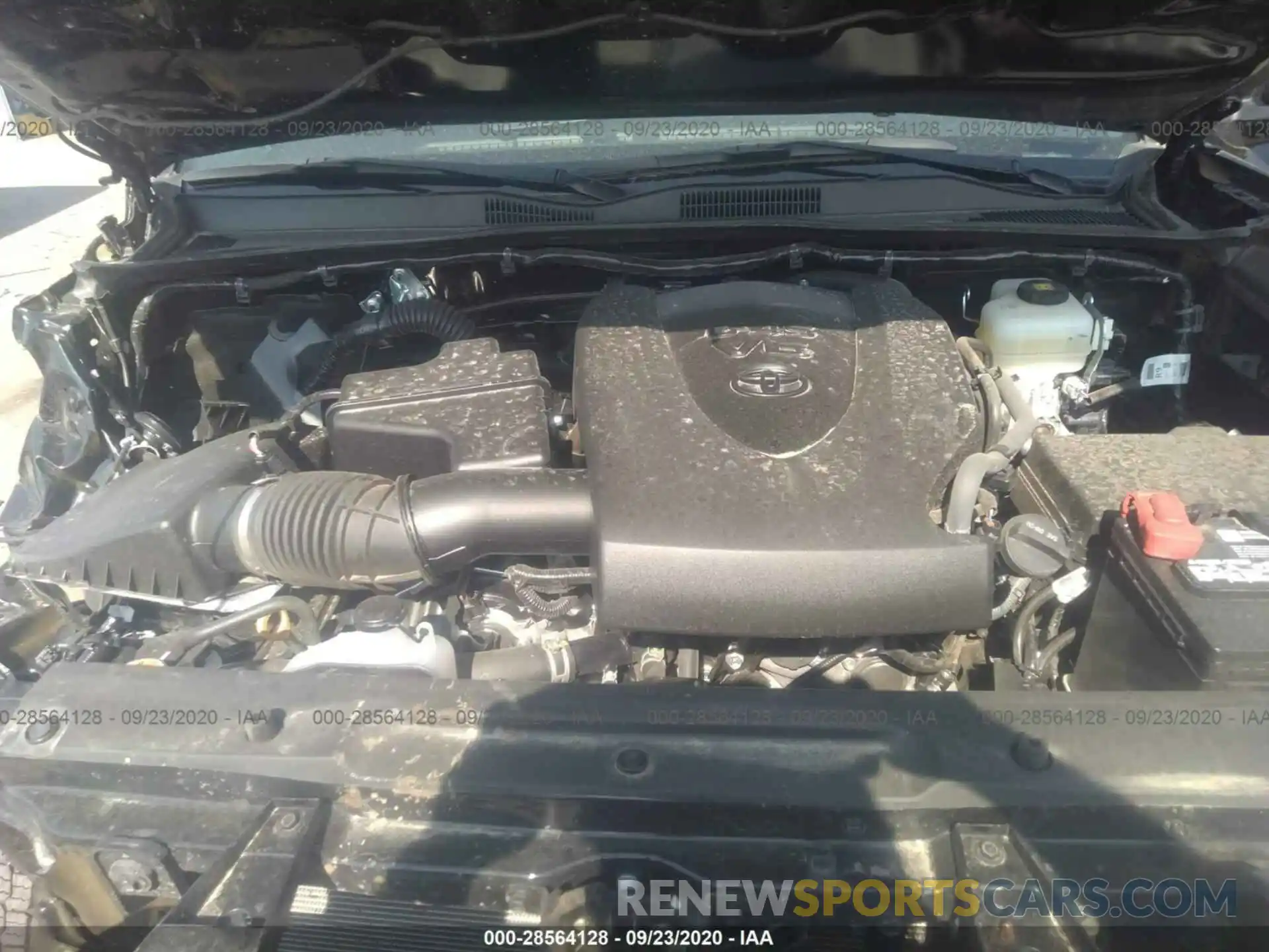 10 Photograph of a damaged car 3TMCZ5AN5LM322015 TOYOTA TACOMA 4WD 2020