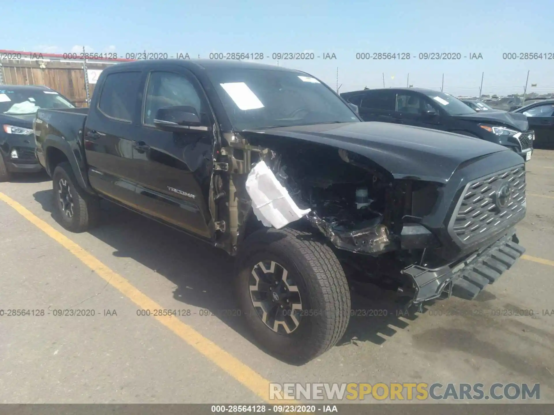 6 Photograph of a damaged car 3TMCZ5AN5LM322015 TOYOTA TACOMA 4WD 2020