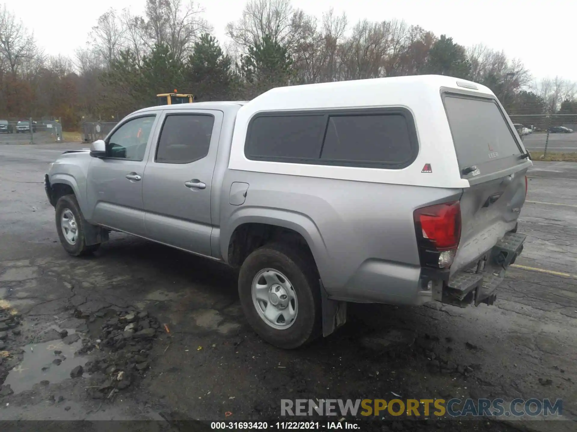 3 Photograph of a damaged car 3TMCZ5AN5LM329305 TOYOTA TACOMA 4WD 2020