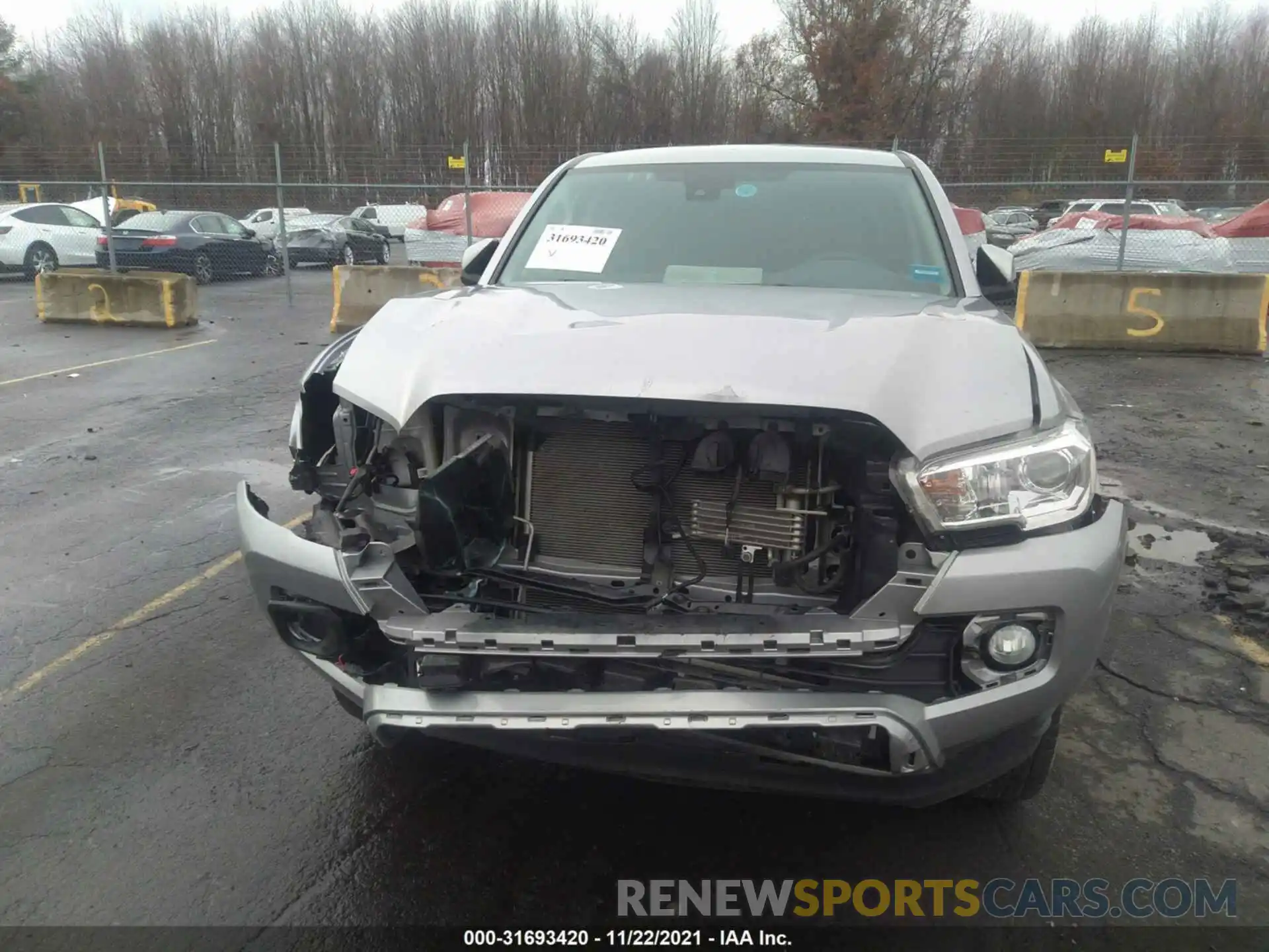 6 Photograph of a damaged car 3TMCZ5AN5LM329305 TOYOTA TACOMA 4WD 2020