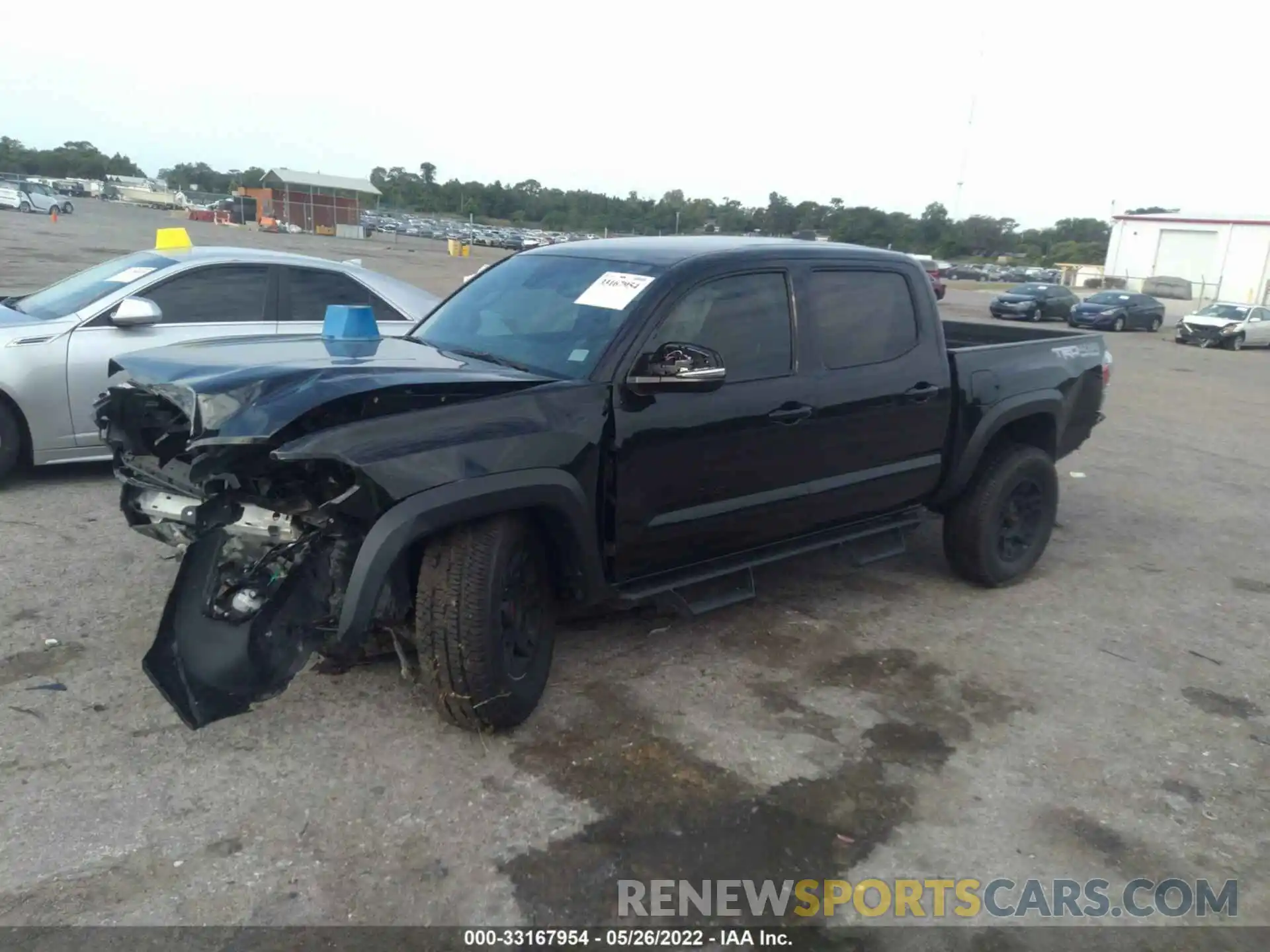 2 Photograph of a damaged car 3TMCZ5AN5LM331426 TOYOTA TACOMA 4WD 2020