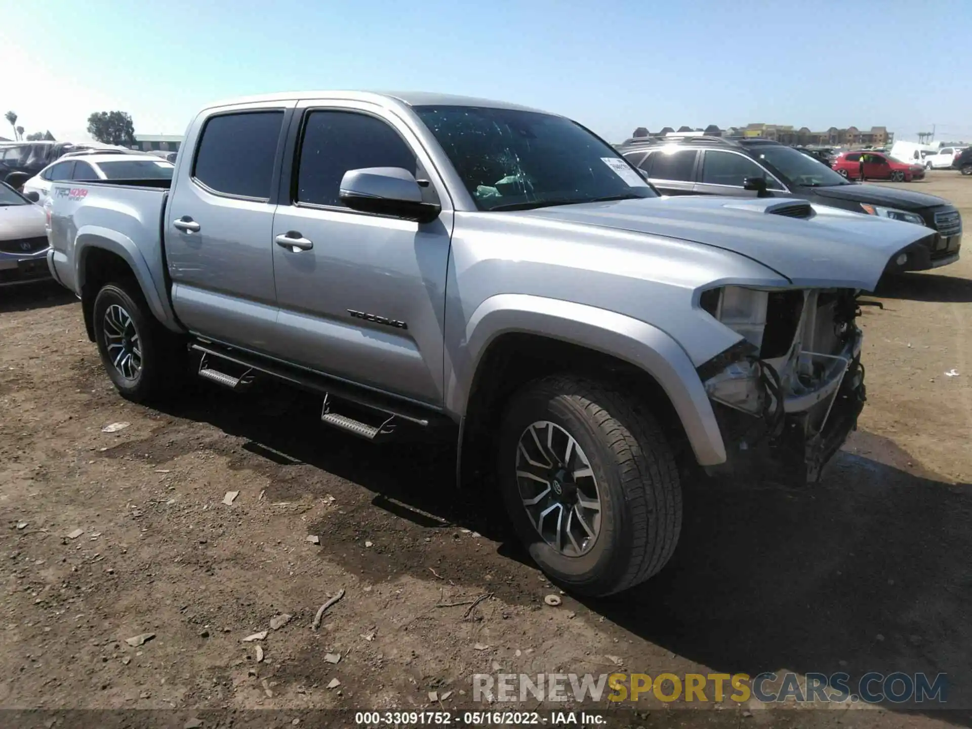 1 Photograph of a damaged car 3TMCZ5AN5LM346279 TOYOTA TACOMA 4WD 2020