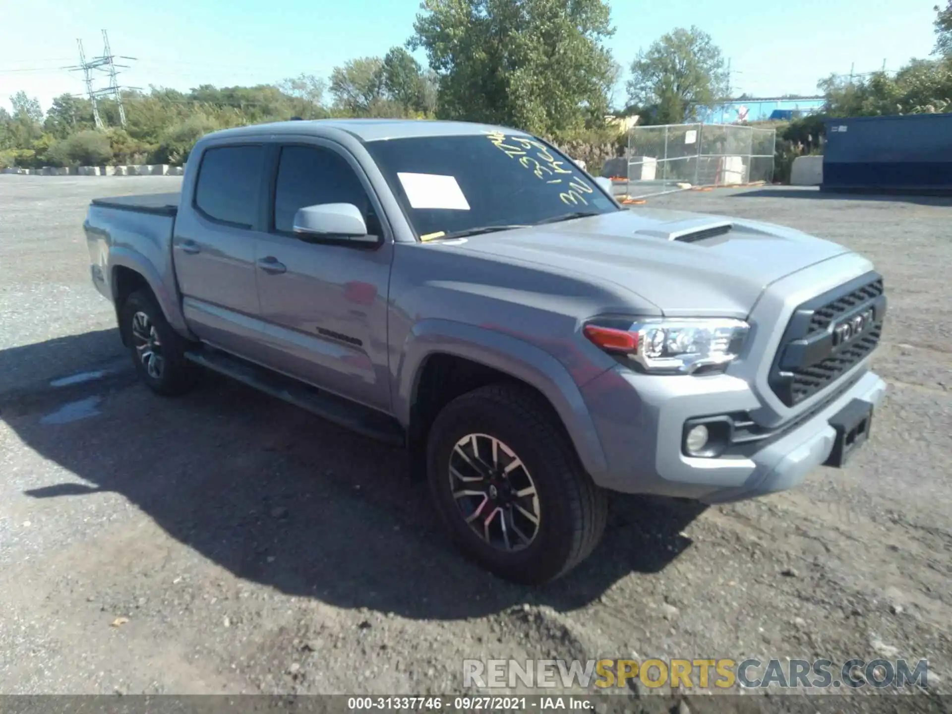 1 Photograph of a damaged car 3TMCZ5AN5LM350137 TOYOTA TACOMA 4WD 2020