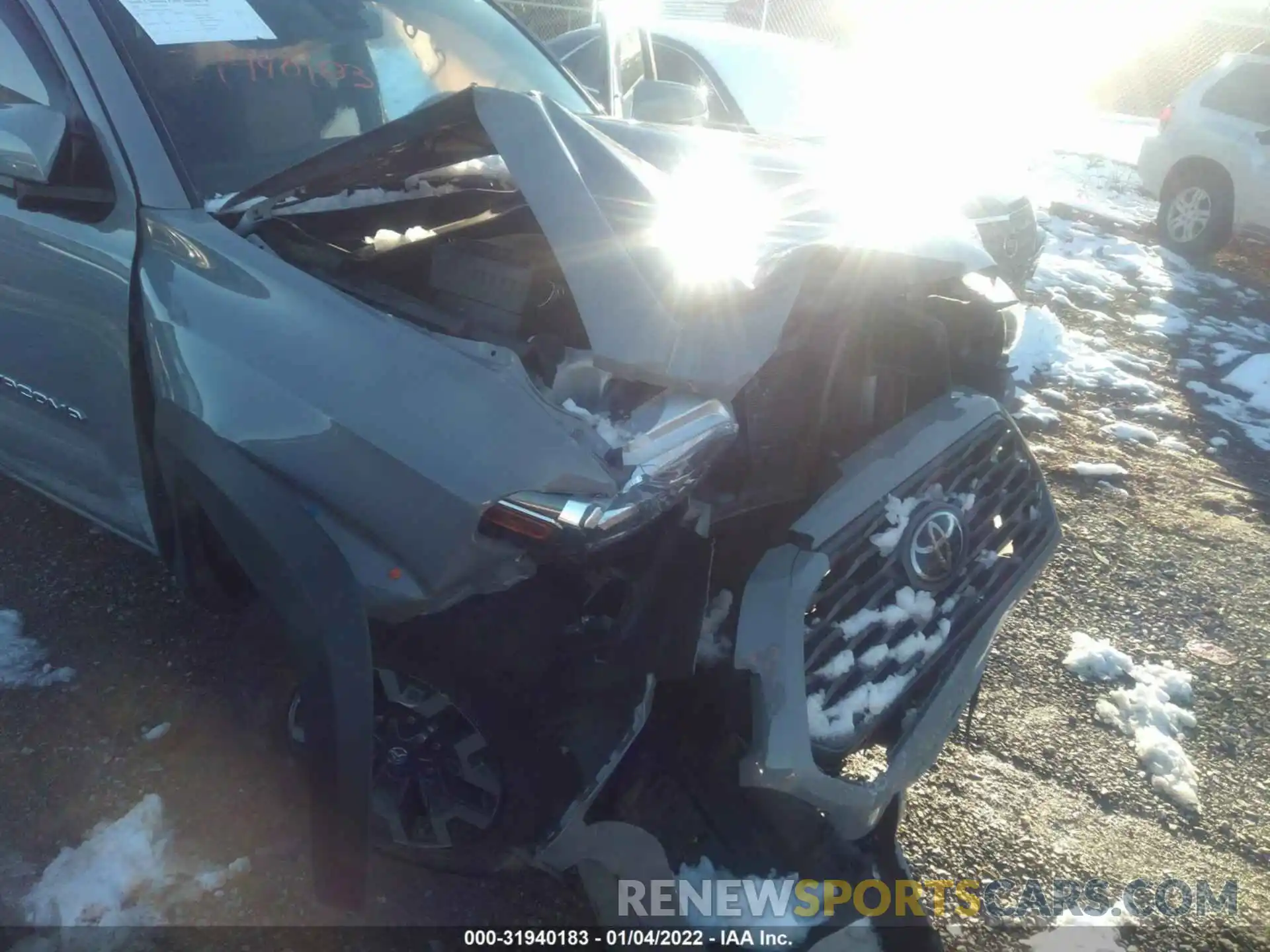 6 Photograph of a damaged car 3TMCZ5AN5LM354561 TOYOTA TACOMA 4WD 2020