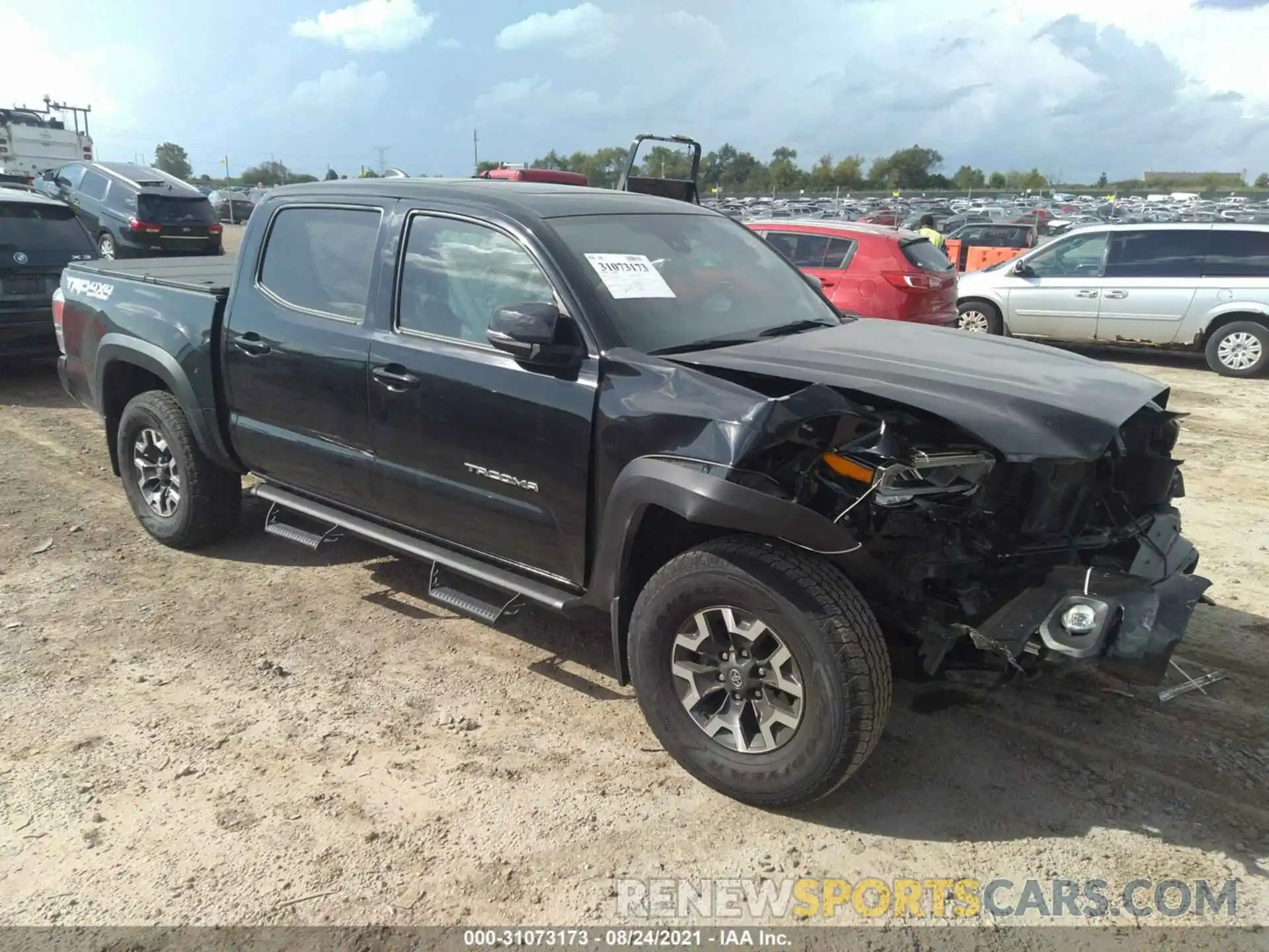 1 Photograph of a damaged car 3TMCZ5AN5LM365897 TOYOTA TACOMA 4WD 2020