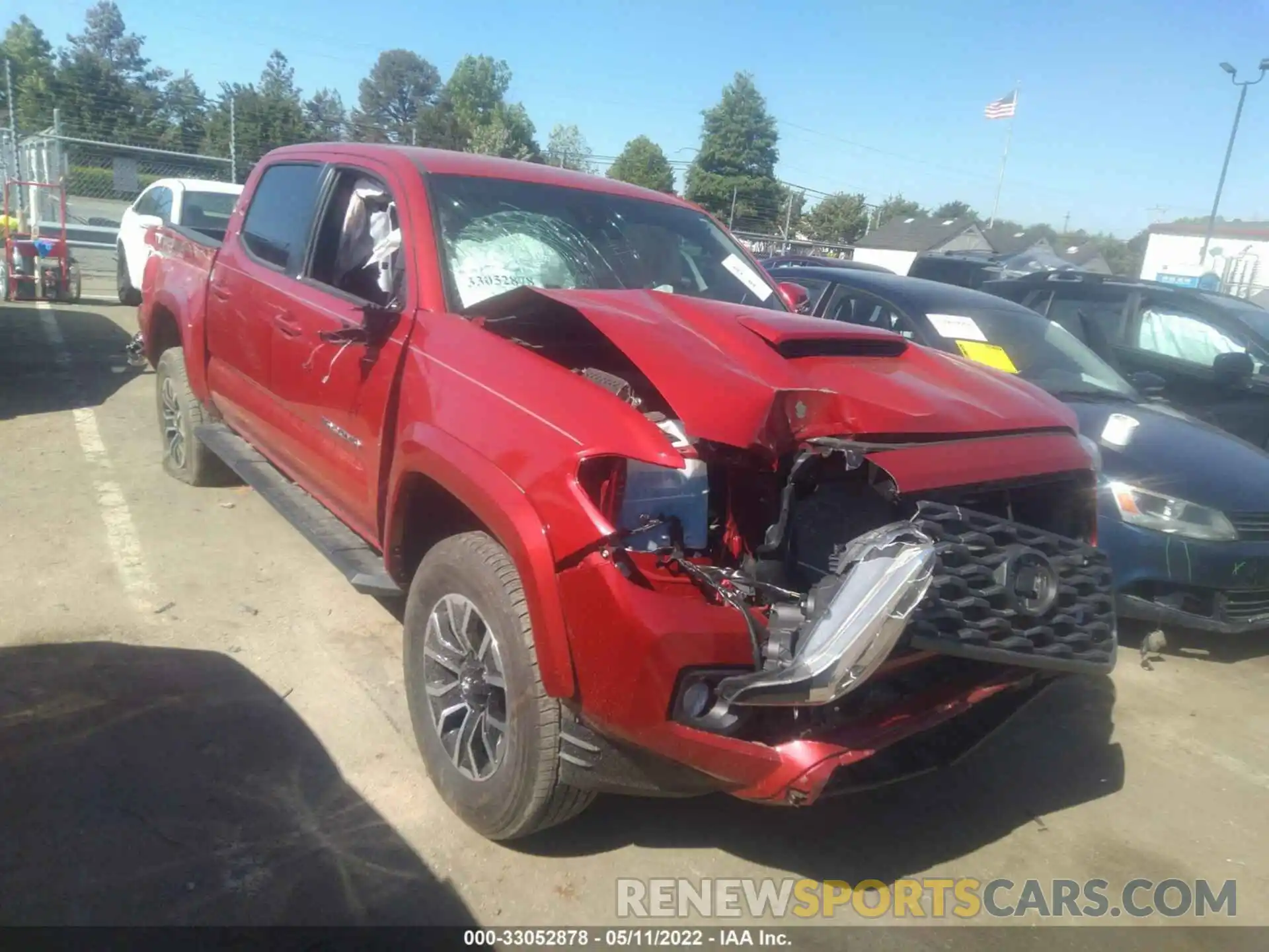 1 Photograph of a damaged car 3TMCZ5AN6LM289459 TOYOTA TACOMA 4WD 2020