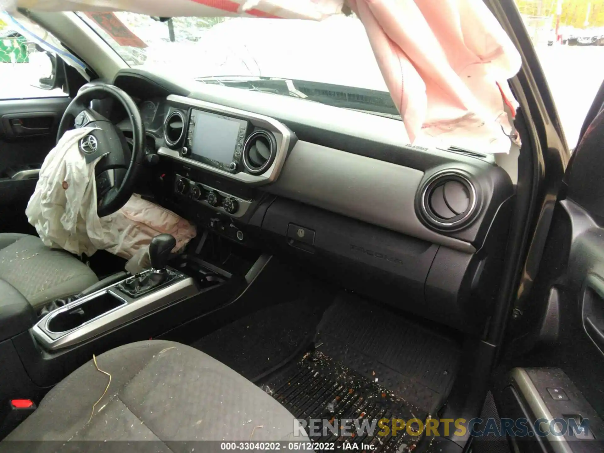 5 Photograph of a damaged car 3TMCZ5AN6LM290367 TOYOTA TACOMA 4WD 2020