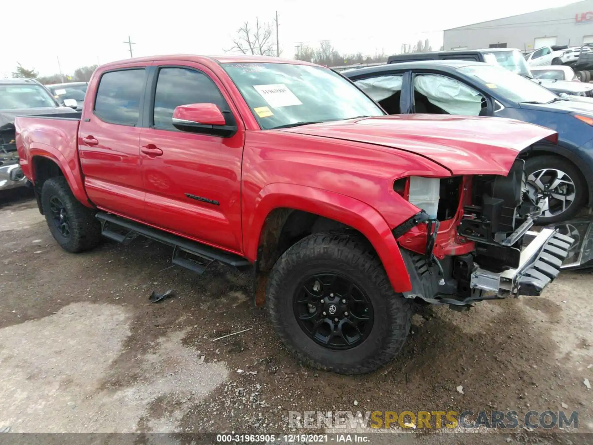 1 Photograph of a damaged car 3TMCZ5AN6LM300766 TOYOTA TACOMA 4WD 2020