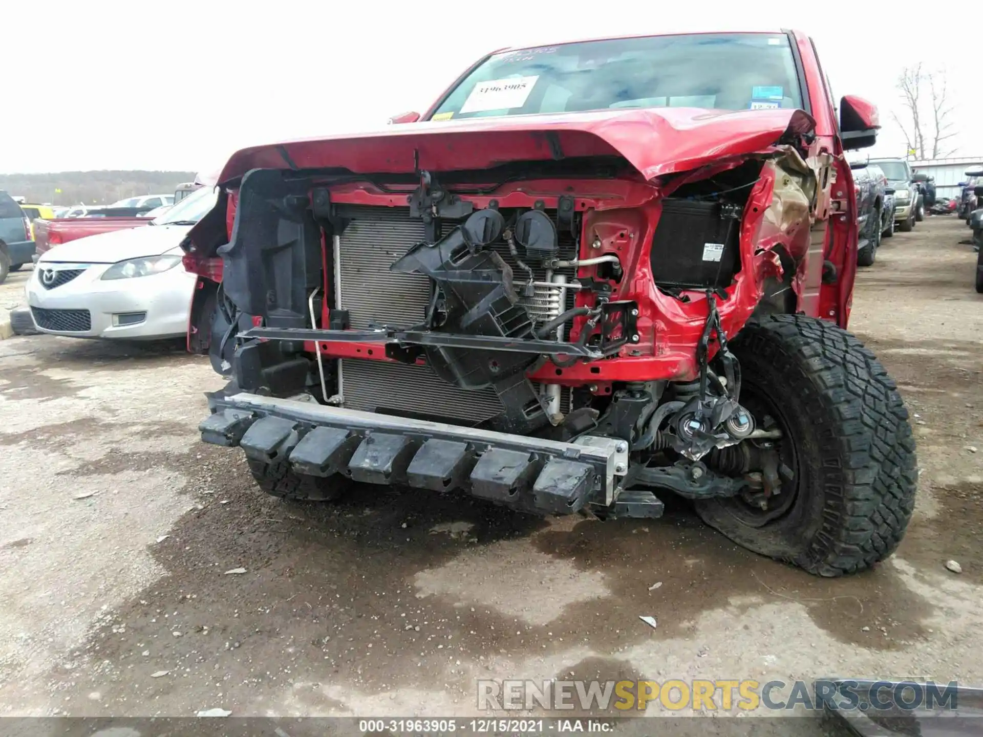 6 Photograph of a damaged car 3TMCZ5AN6LM300766 TOYOTA TACOMA 4WD 2020