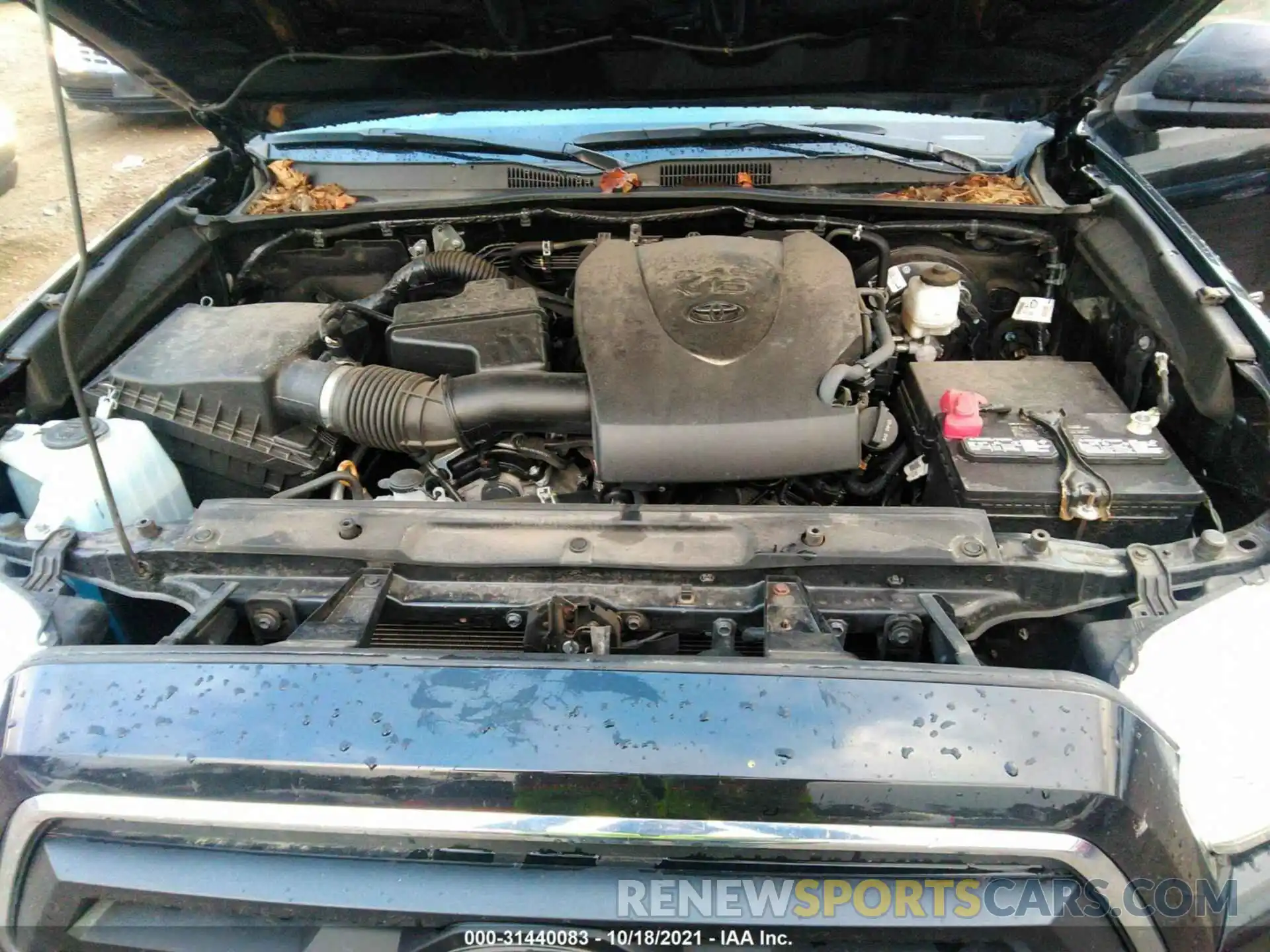 10 Photograph of a damaged car 3TMCZ5AN6LM301836 TOYOTA TACOMA 4WD 2020