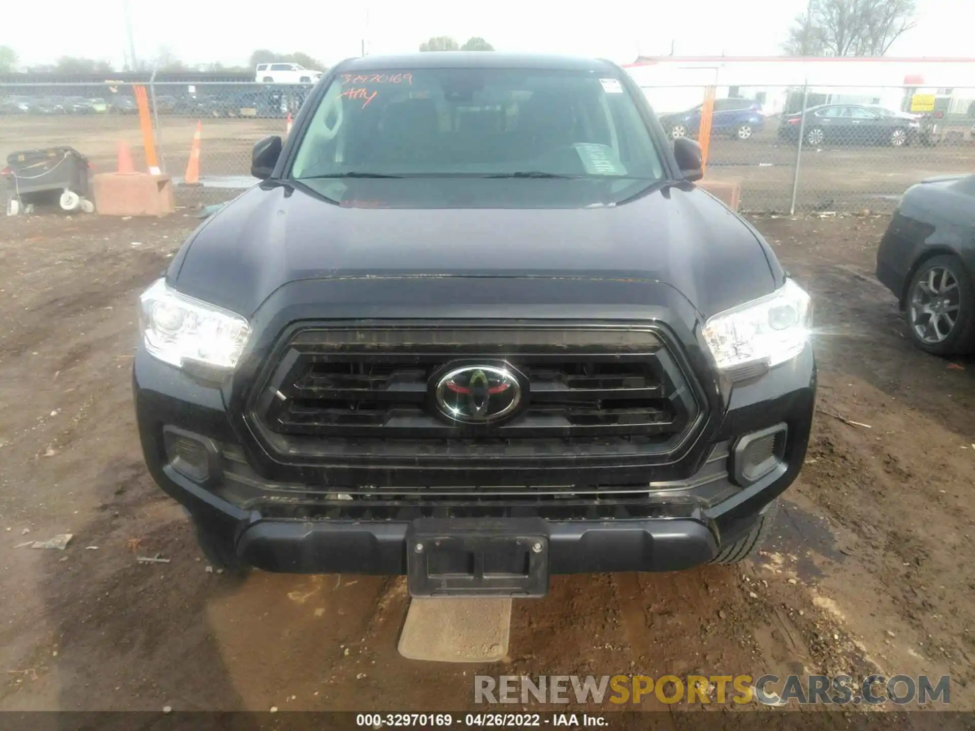 6 Photograph of a damaged car 3TMCZ5AN6LM306499 TOYOTA TACOMA 4WD 2020