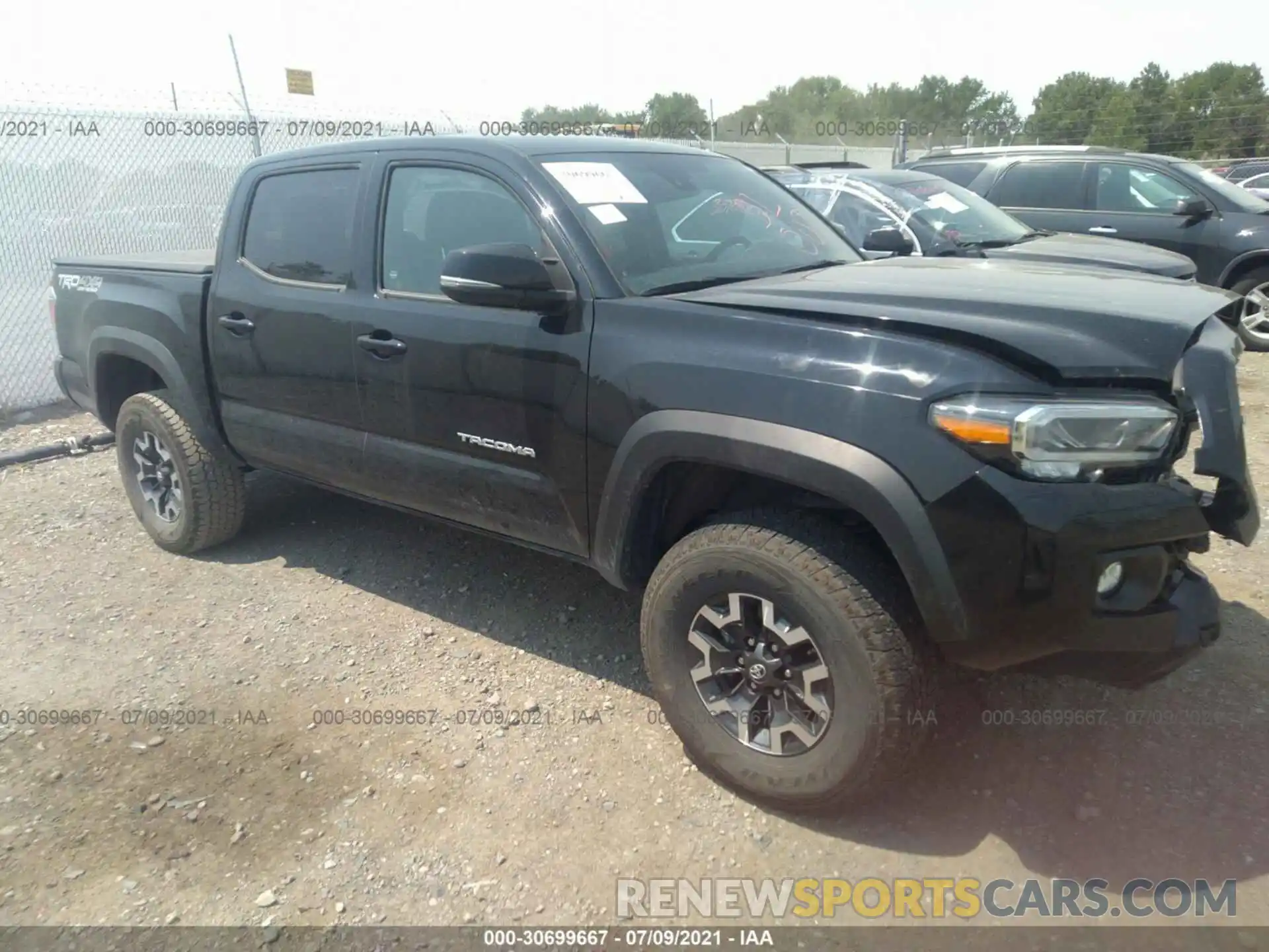 1 Photograph of a damaged car 3TMCZ5AN6LM319897 TOYOTA TACOMA 4WD 2020