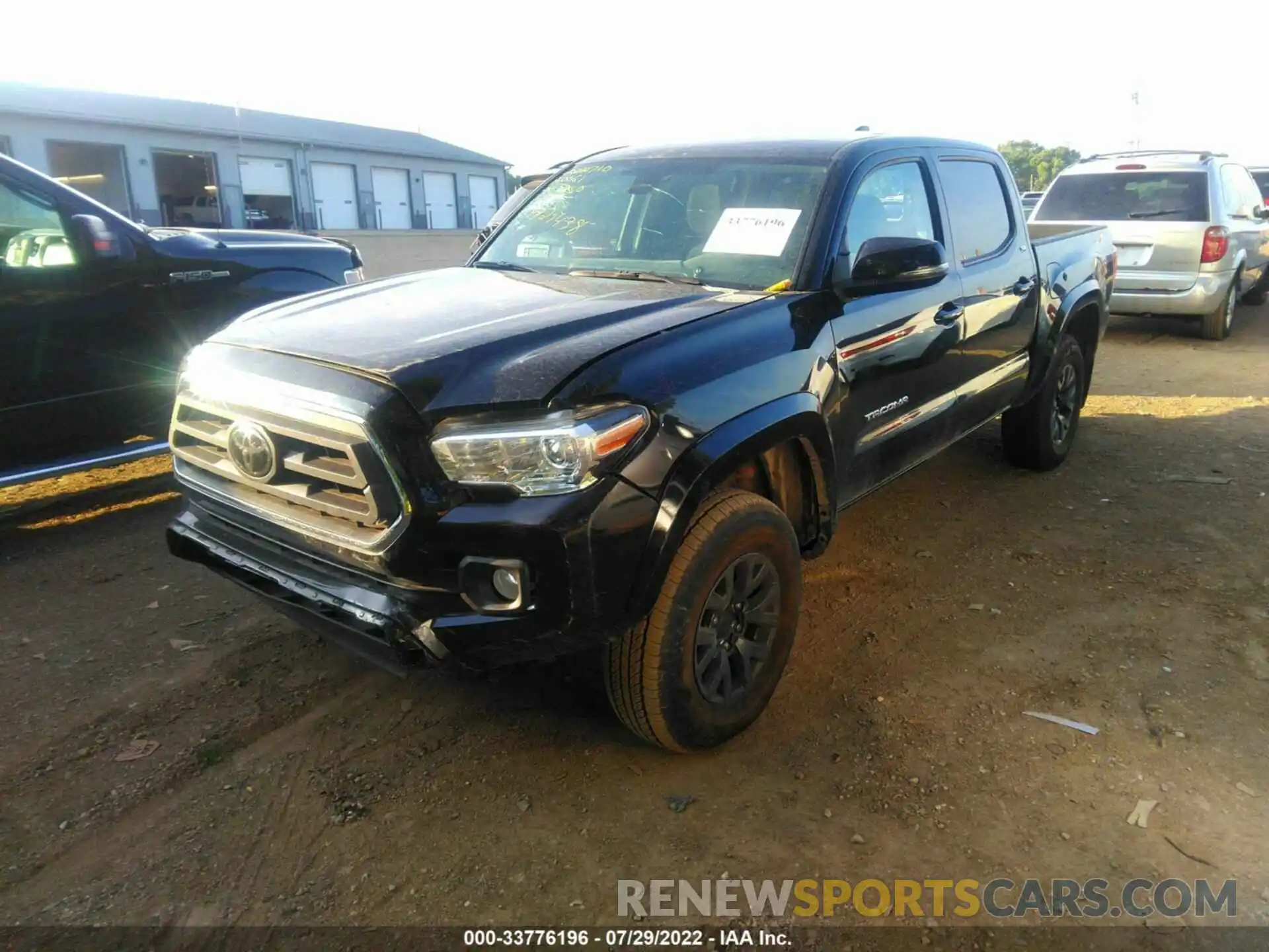 2 Photograph of a damaged car 3TMCZ5AN6LM321438 TOYOTA TACOMA 4WD 2020