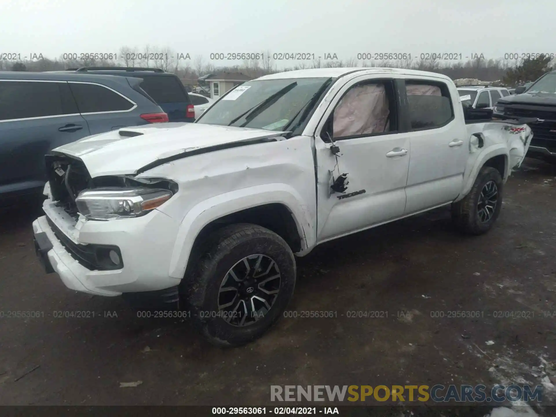 2 Photograph of a damaged car 3TMCZ5AN6LM322525 TOYOTA TACOMA 4WD 2020