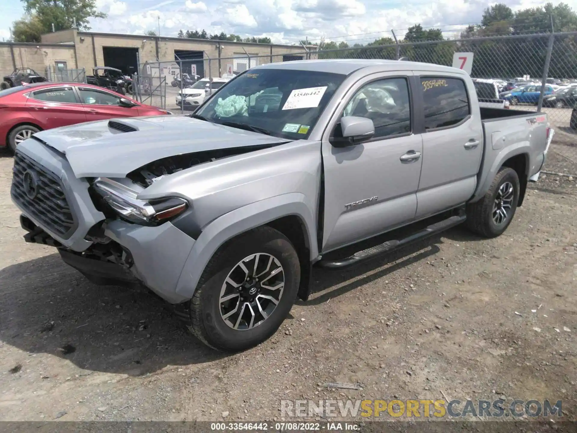 2 Photograph of a damaged car 3TMCZ5AN6LM326008 TOYOTA TACOMA 4WD 2020