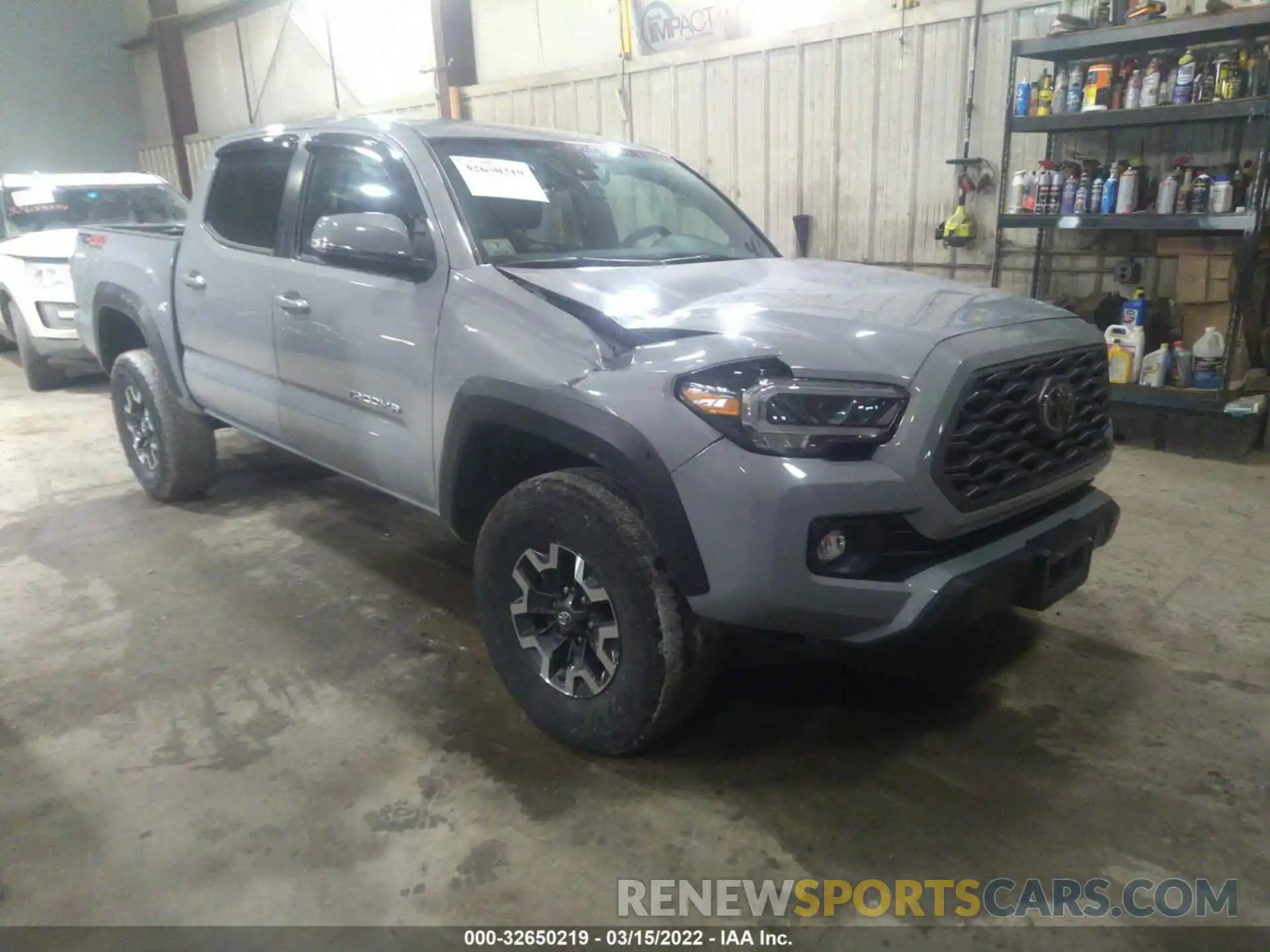 1 Photograph of a damaged car 3TMCZ5AN6LM327059 TOYOTA TACOMA 4WD 2020