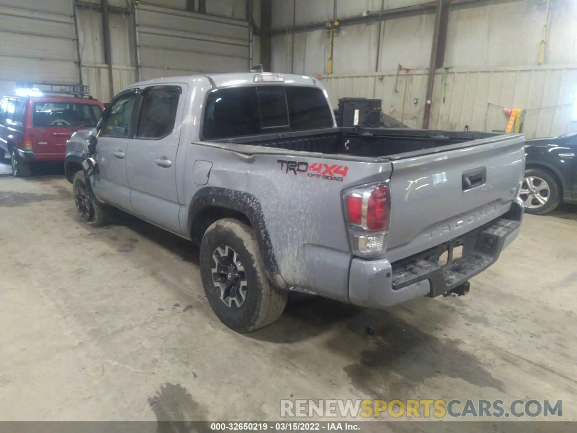 3 Photograph of a damaged car 3TMCZ5AN6LM327059 TOYOTA TACOMA 4WD 2020