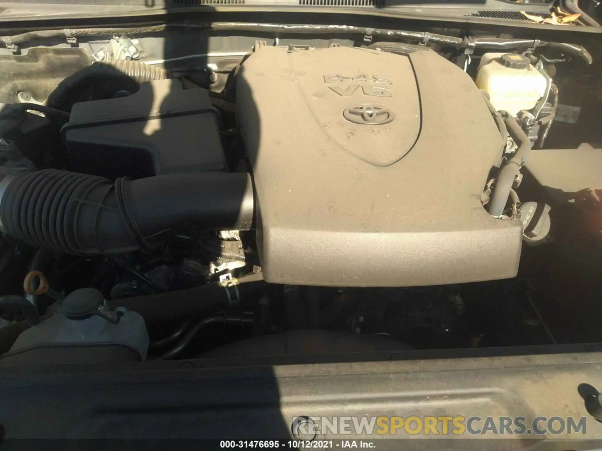 10 Photograph of a damaged car 3TMCZ5AN6LM328308 TOYOTA TACOMA 4WD 2020