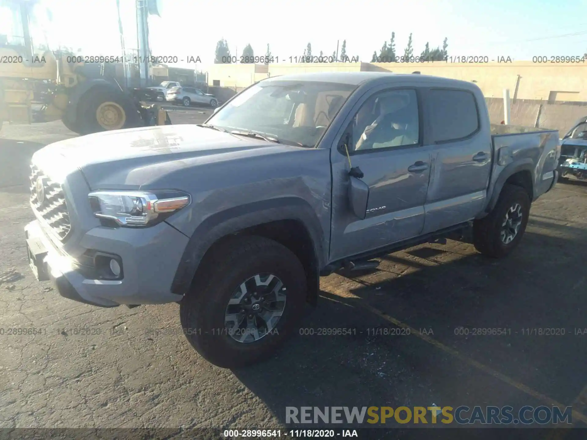 2 Photograph of a damaged car 3TMCZ5AN6LM362393 TOYOTA TACOMA 4WD 2020