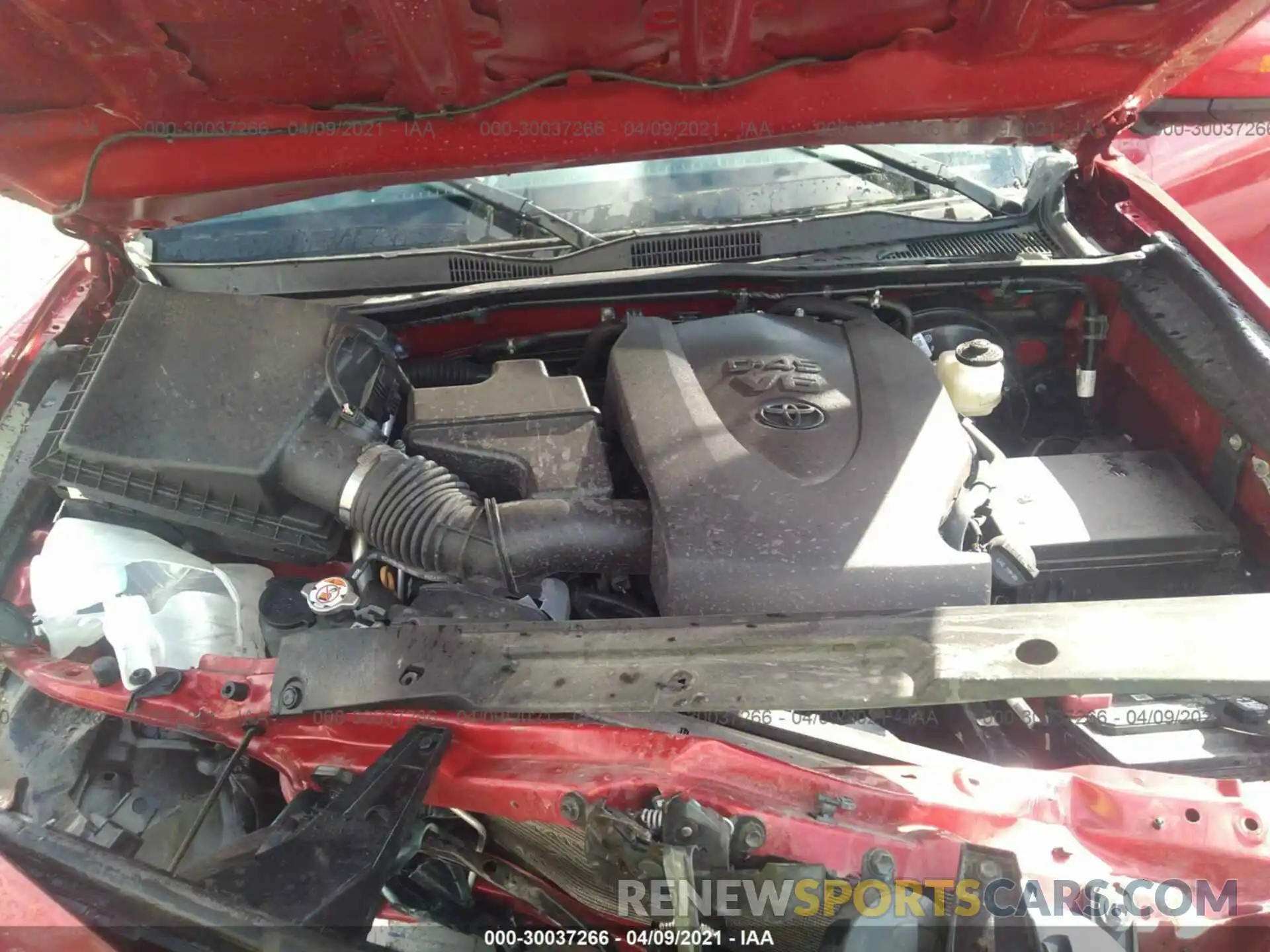 10 Photograph of a damaged car 3TMCZ5AN6LM365178 TOYOTA TACOMA 4WD 2020