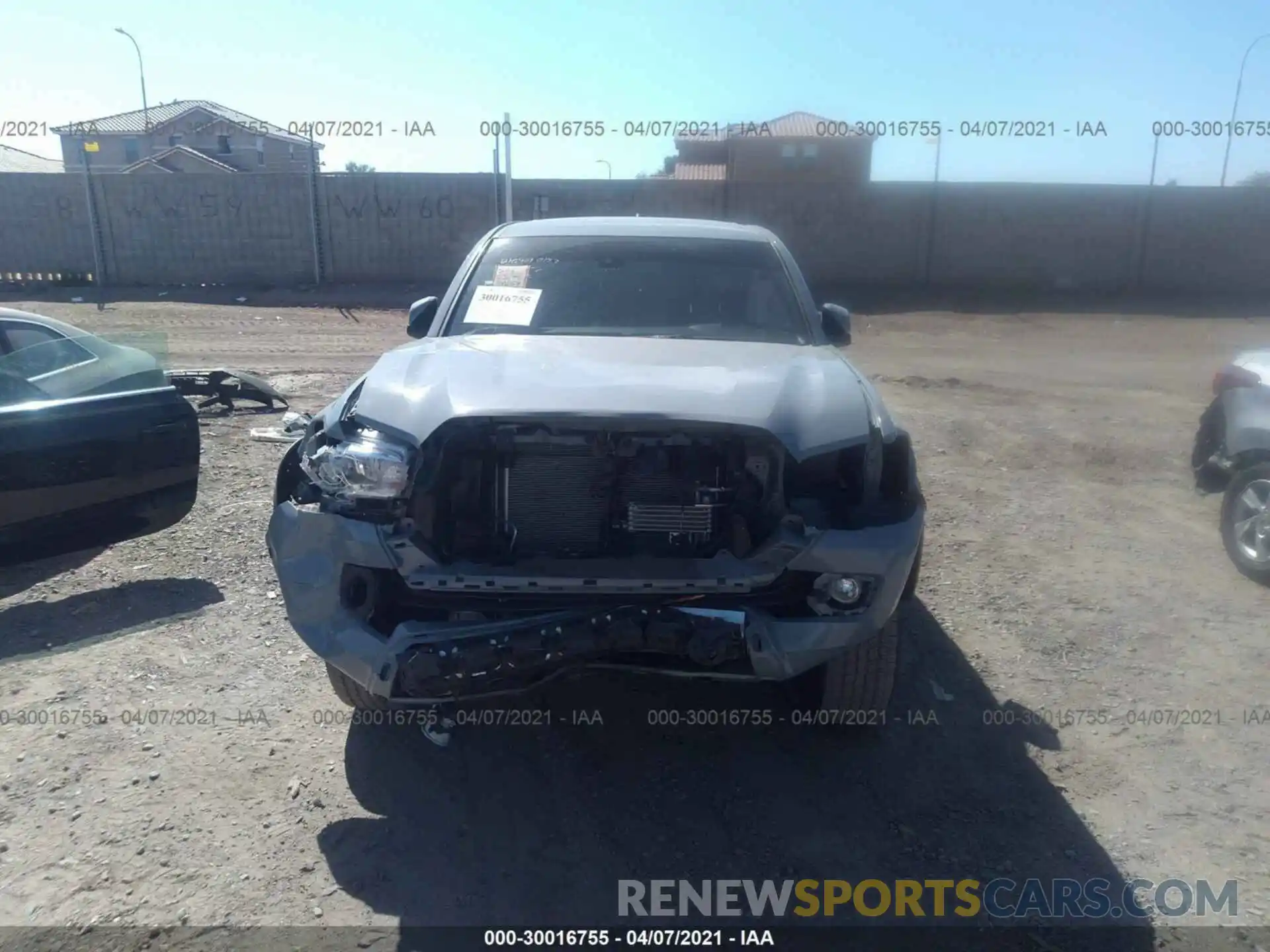 6 Photograph of a damaged car 3TMCZ5AN7LM294654 TOYOTA TACOMA 4WD 2020