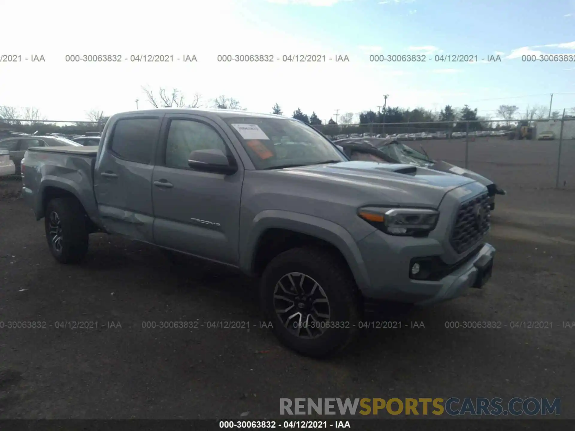 1 Photograph of a damaged car 3TMCZ5AN7LM311694 TOYOTA TACOMA 4WD 2020