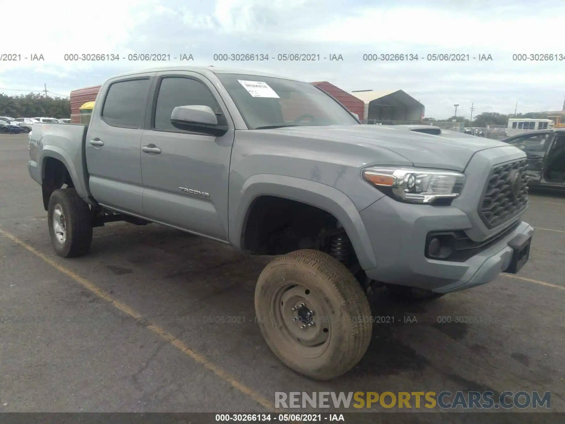 1 Photograph of a damaged car 3TMCZ5AN7LM311968 TOYOTA TACOMA 4WD 2020