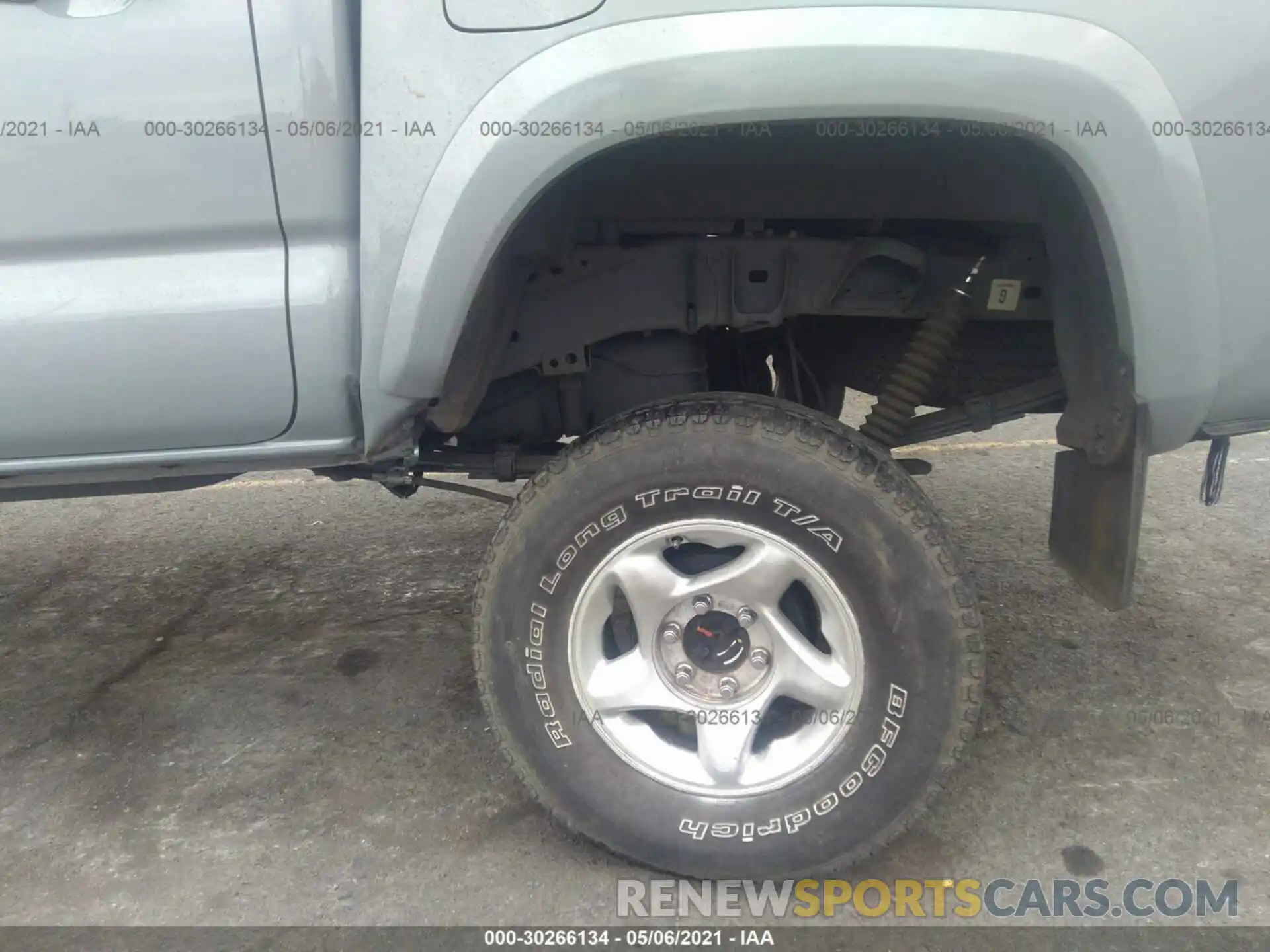 6 Photograph of a damaged car 3TMCZ5AN7LM311968 TOYOTA TACOMA 4WD 2020