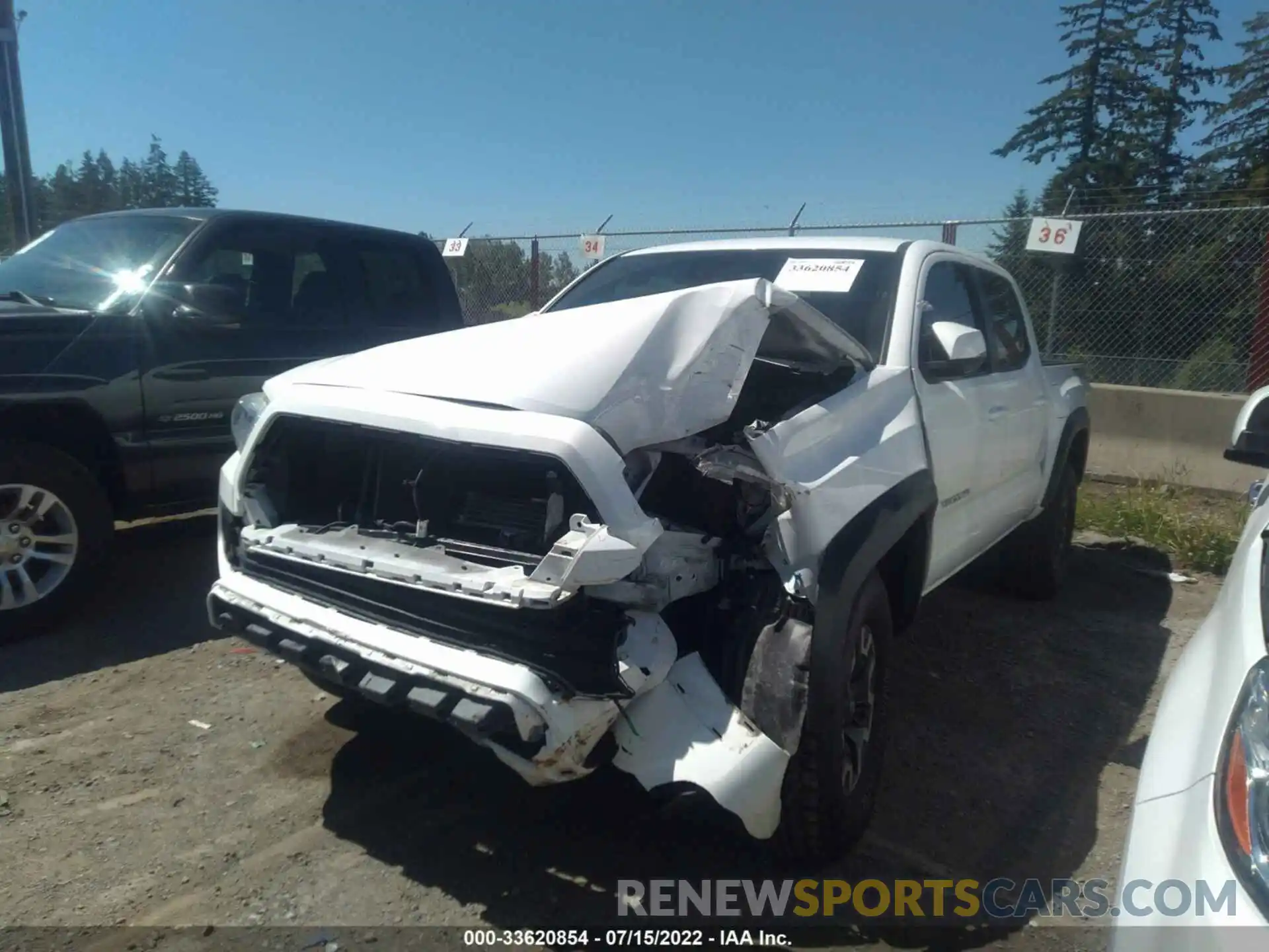 2 Photograph of a damaged car 3TMCZ5AN7LM316765 TOYOTA TACOMA 4WD 2020