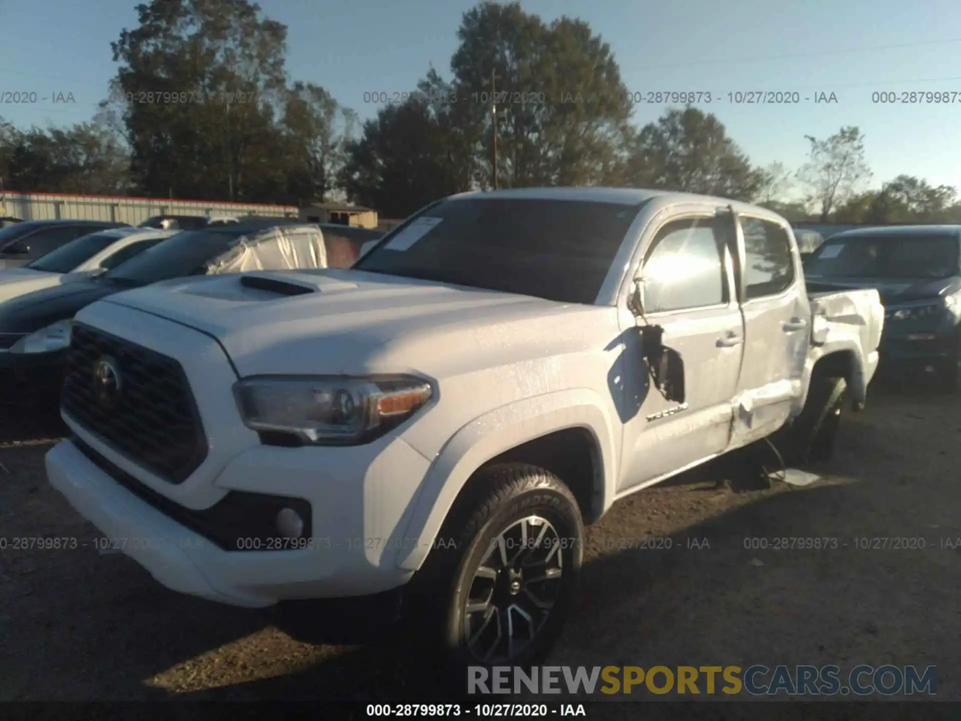 2 Photograph of a damaged car 3TMCZ5AN7LM320394 TOYOTA TACOMA 4WD 2020