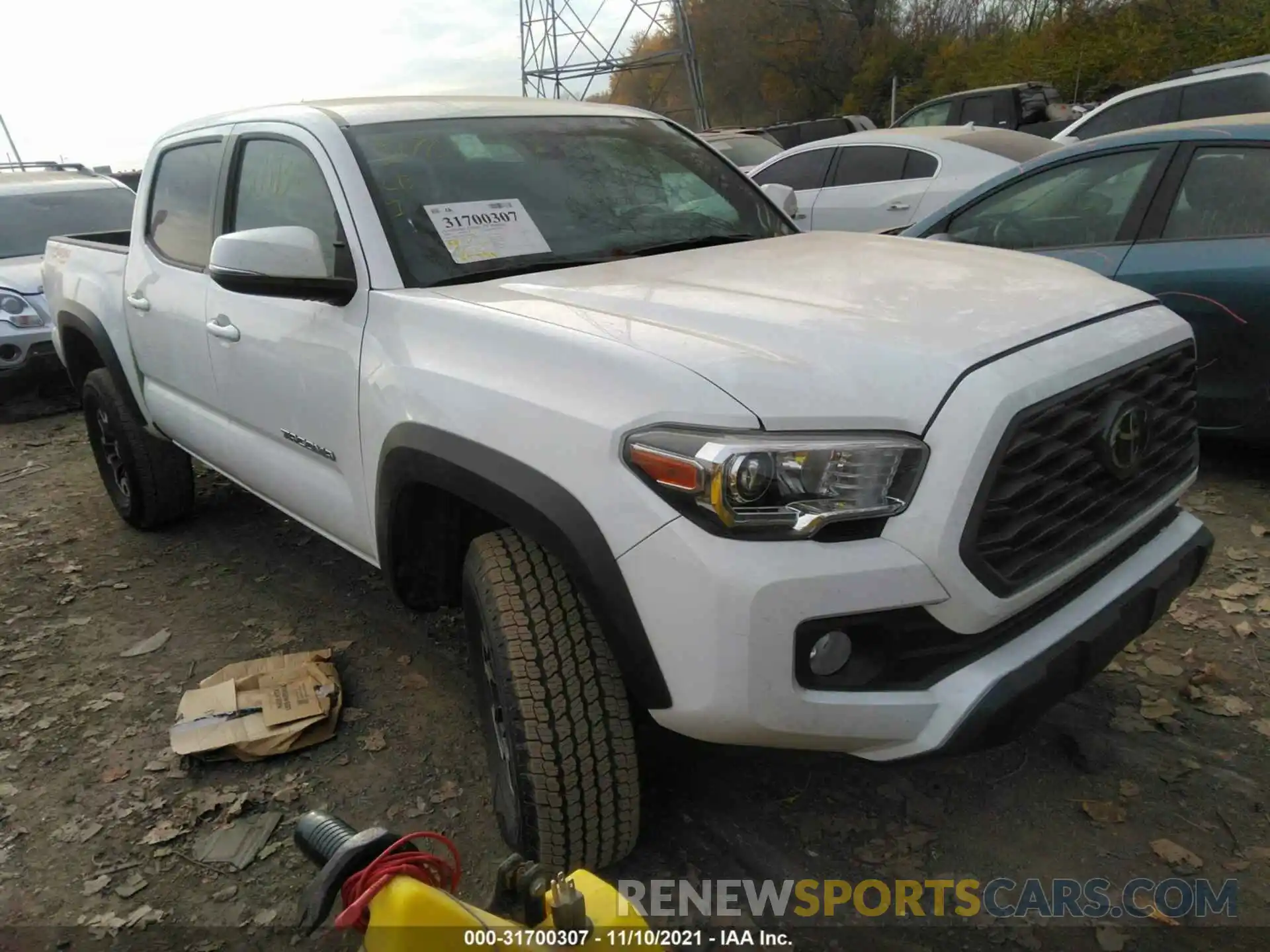 1 Photograph of a damaged car 3TMCZ5AN7LM320525 TOYOTA TACOMA 4WD 2020