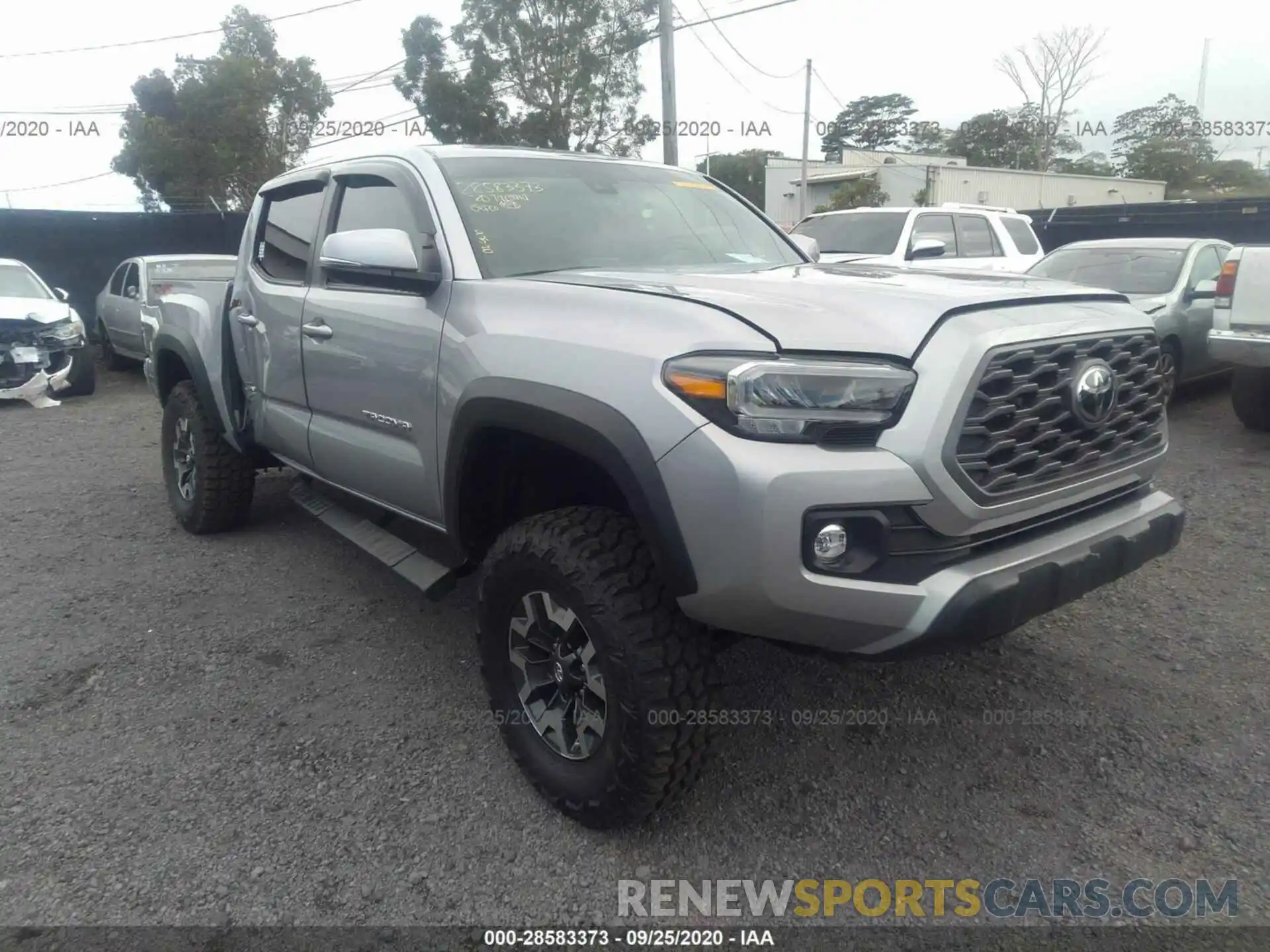 1 Photograph of a damaged car 3TMCZ5AN7LM324316 TOYOTA TACOMA 4WD 2020