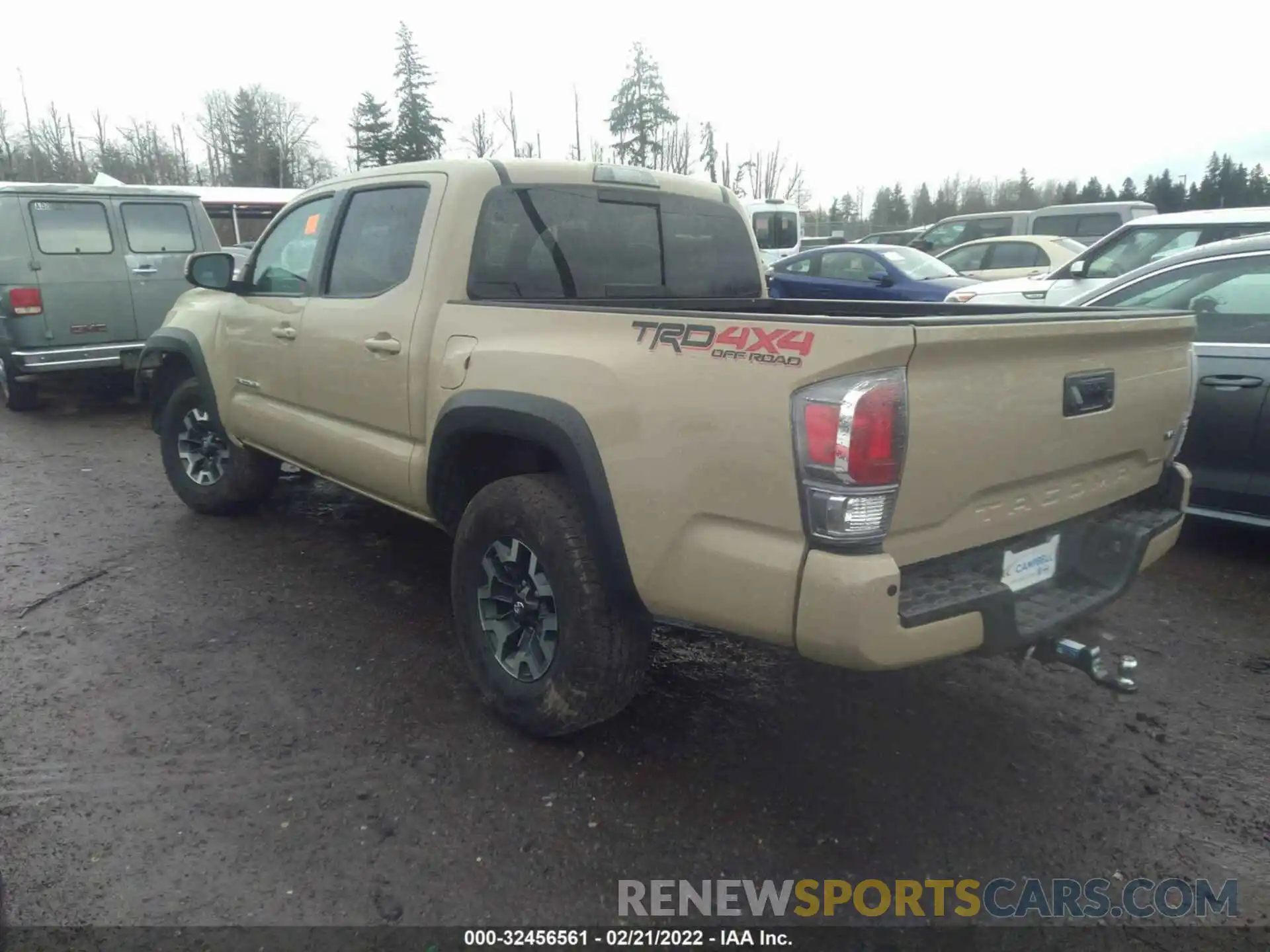 3 Photograph of a damaged car 3TMCZ5AN7LM327894 TOYOTA TACOMA 4WD 2020