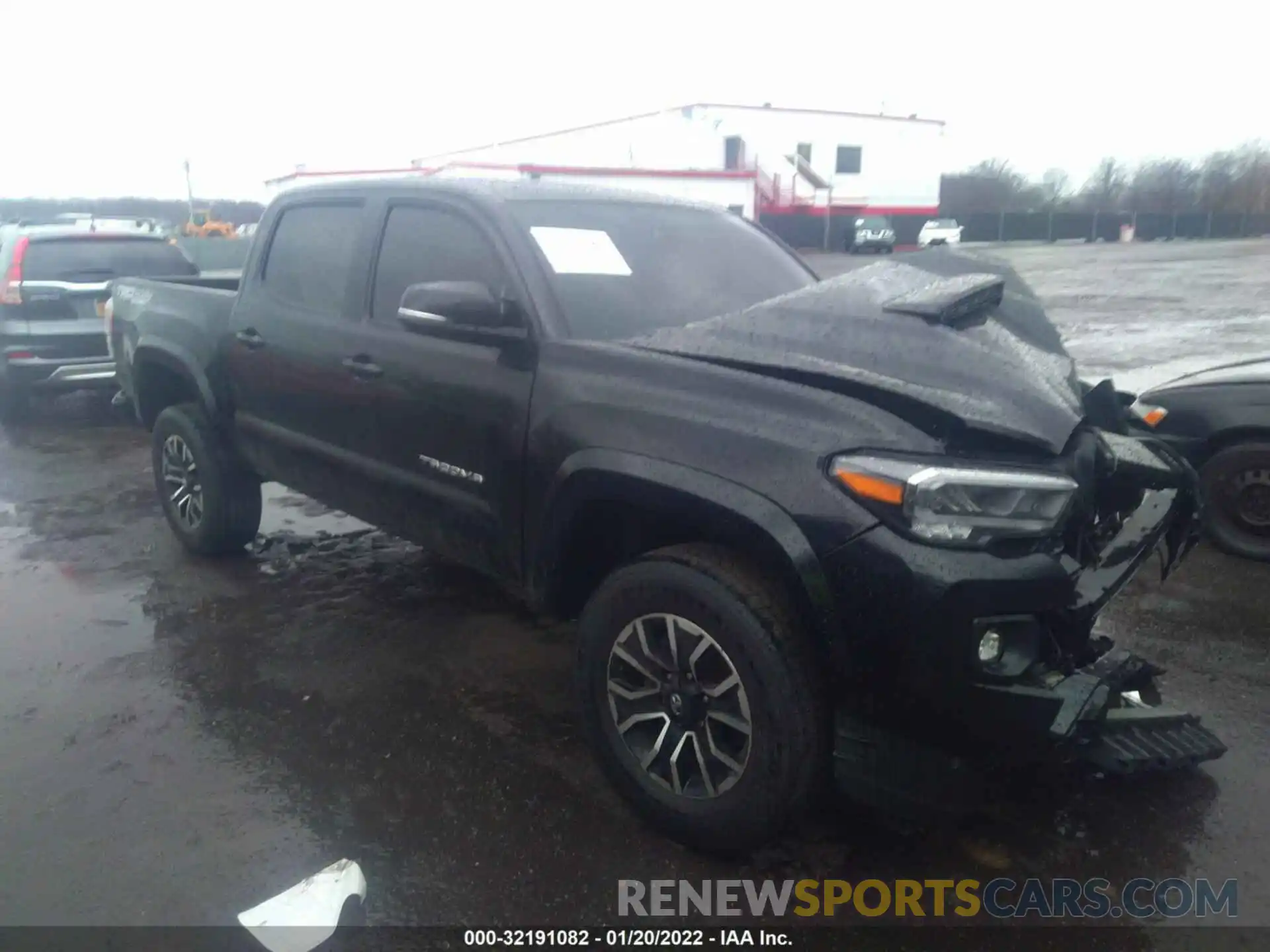 1 Photograph of a damaged car 3TMCZ5AN7LM337602 TOYOTA TACOMA 4WD 2020