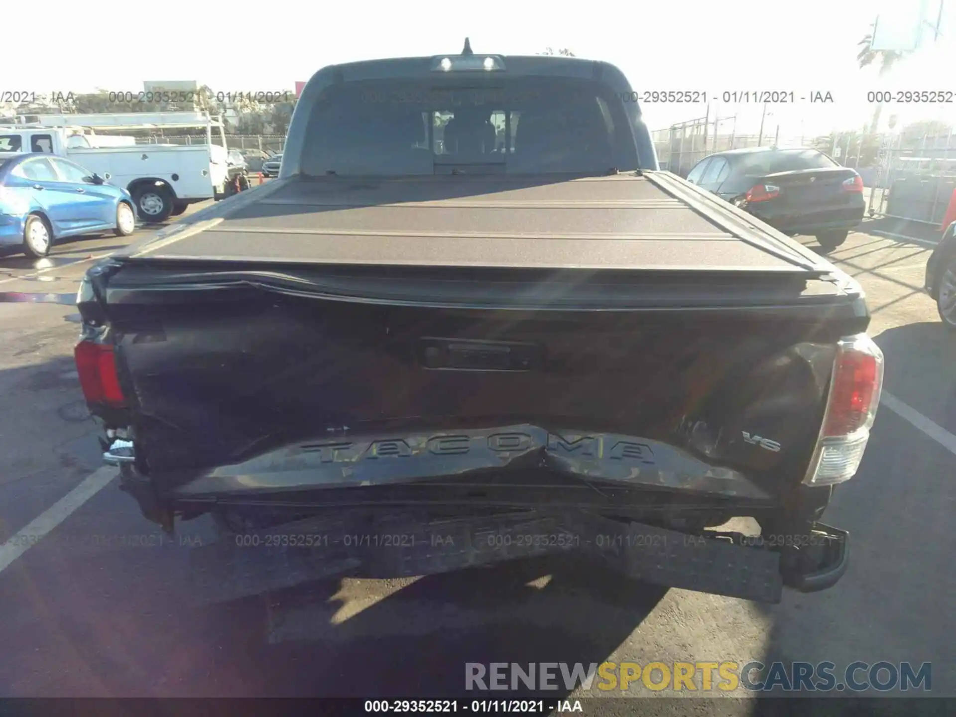 6 Photograph of a damaged car 3TMCZ5AN7LM345523 TOYOTA TACOMA 4WD 2020