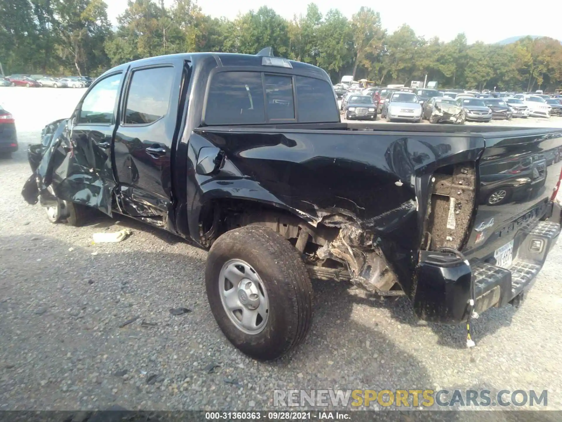 3 Photograph of a damaged car 3TMCZ5AN7LM358515 TOYOTA TACOMA 4WD 2020