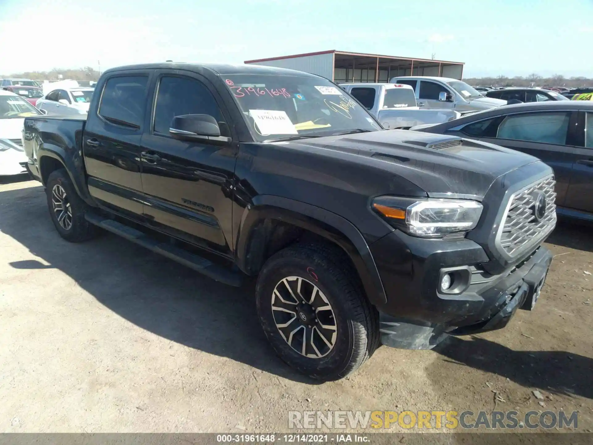 1 Photograph of a damaged car 3TMCZ5AN7LM367831 TOYOTA TACOMA 4WD 2020