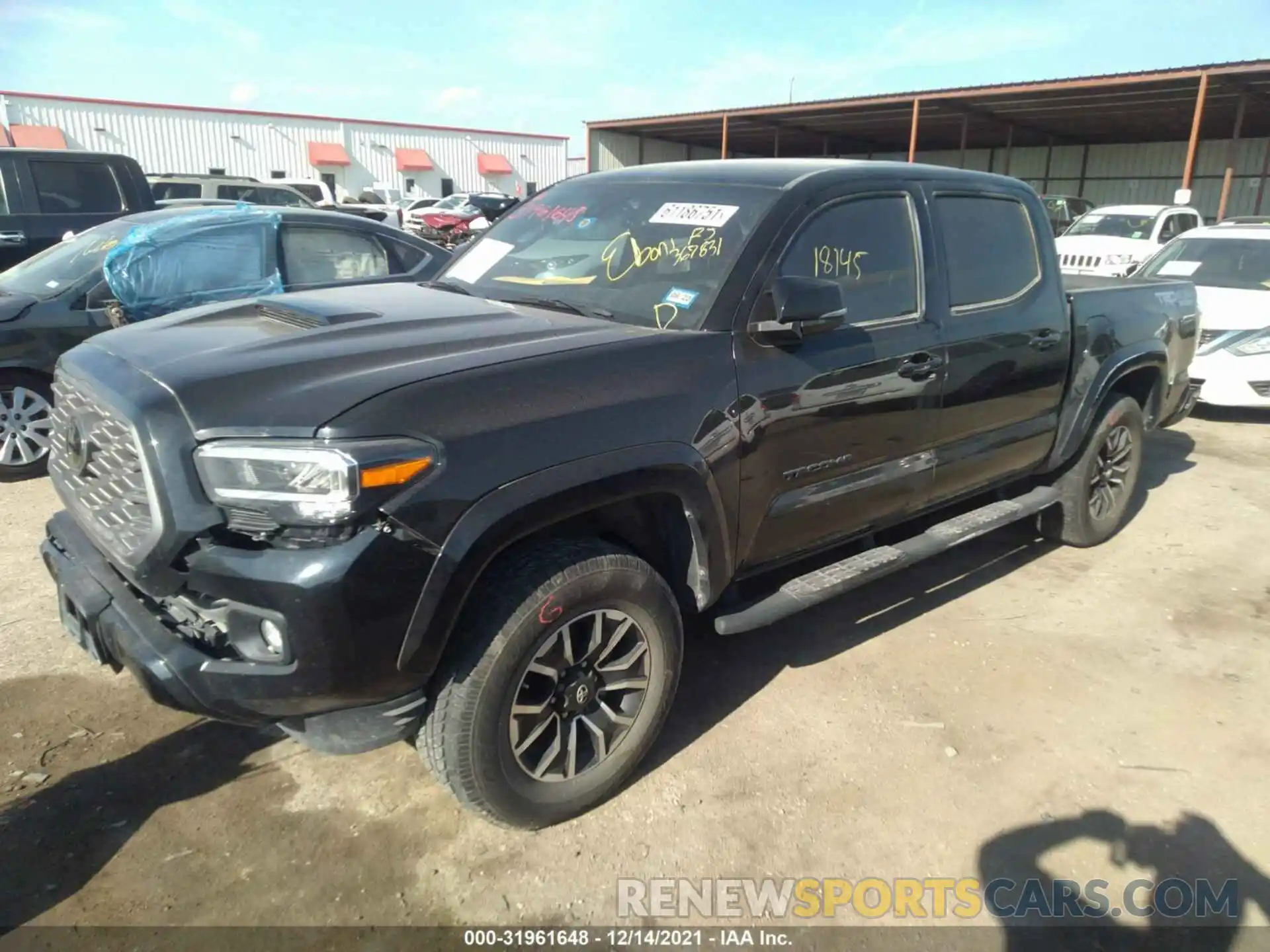 2 Photograph of a damaged car 3TMCZ5AN7LM367831 TOYOTA TACOMA 4WD 2020