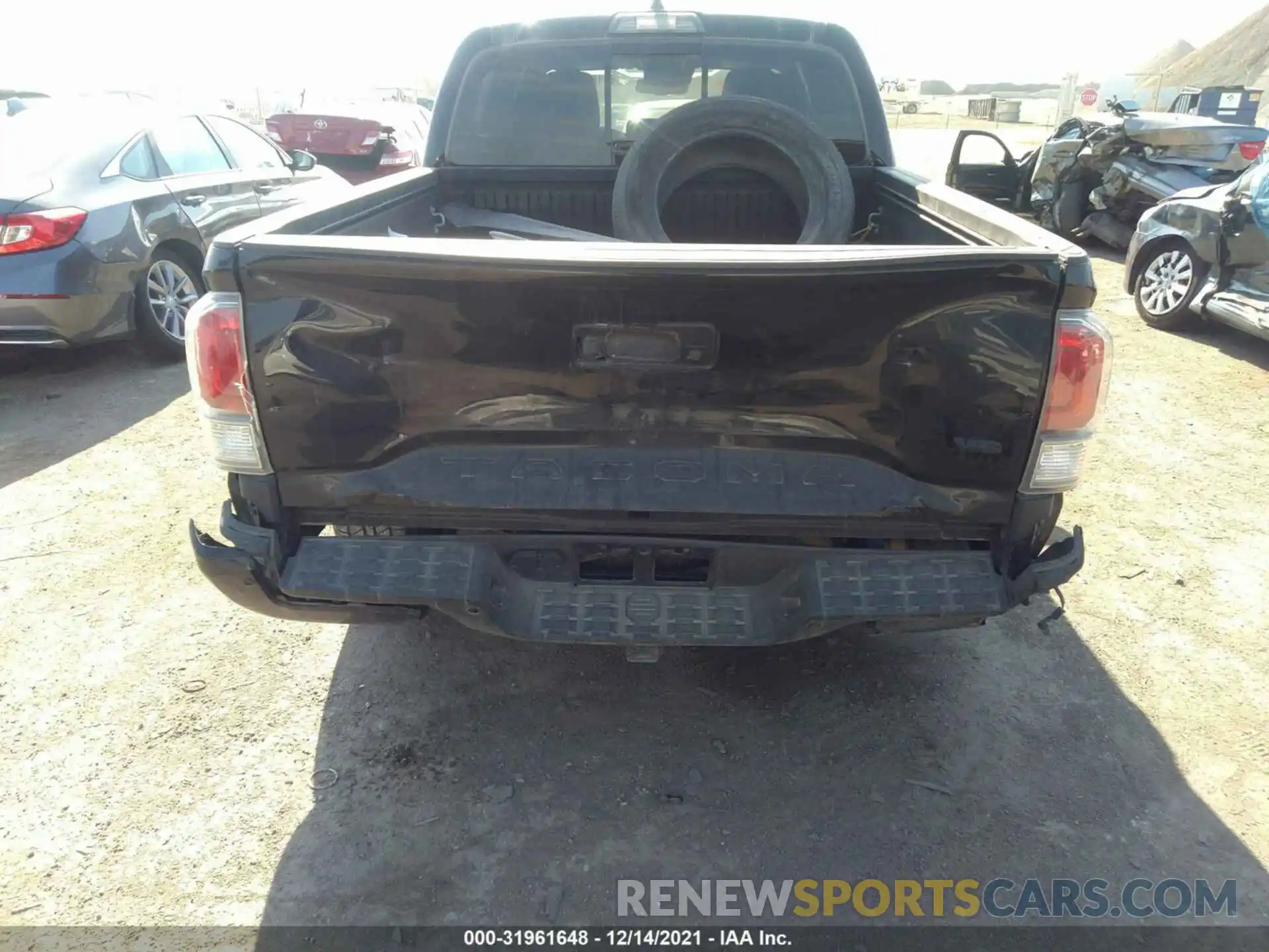 6 Photograph of a damaged car 3TMCZ5AN7LM367831 TOYOTA TACOMA 4WD 2020