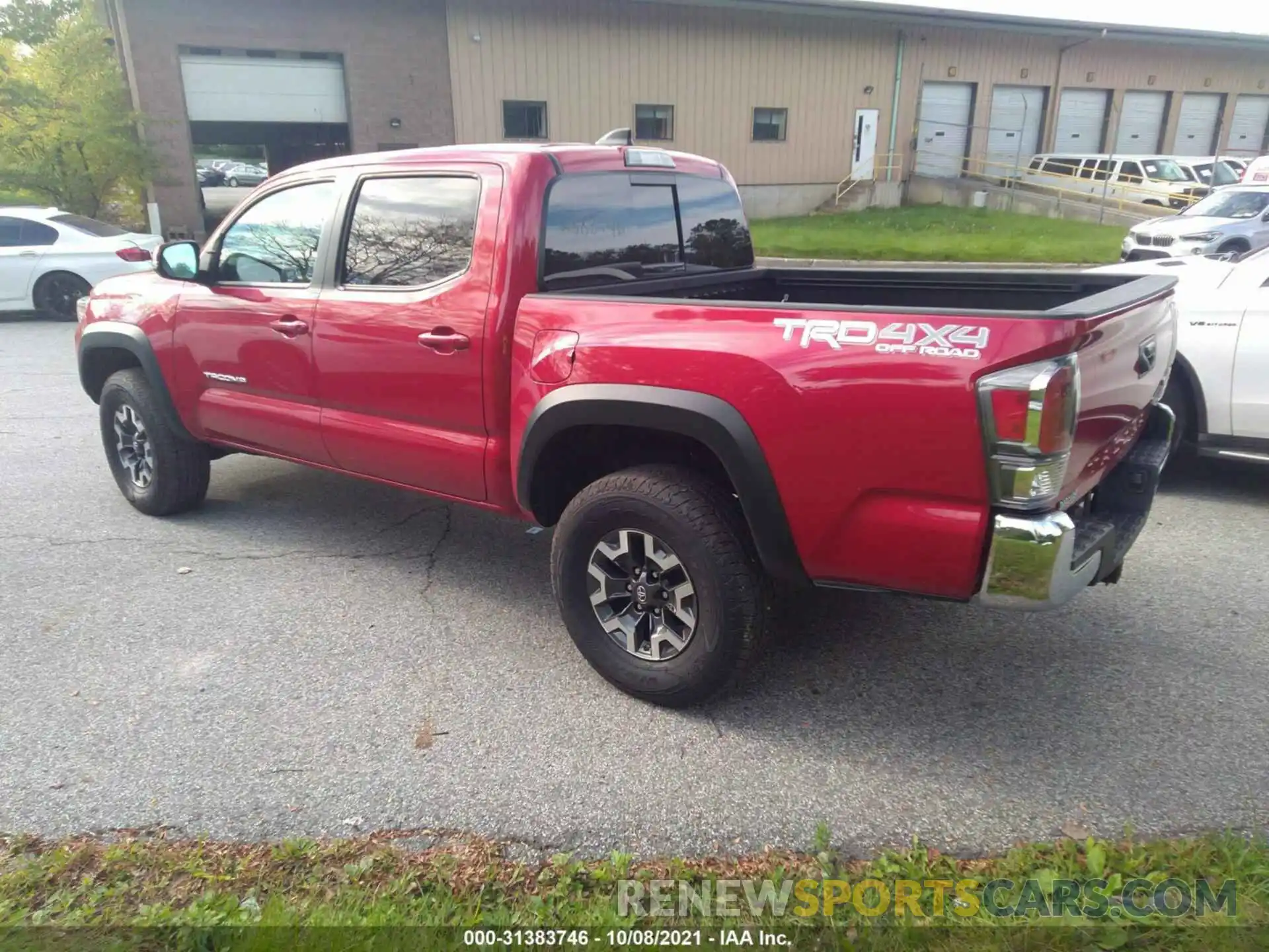 3 Photograph of a damaged car 3TMCZ5AN8LM293450 TOYOTA TACOMA 4WD 2020